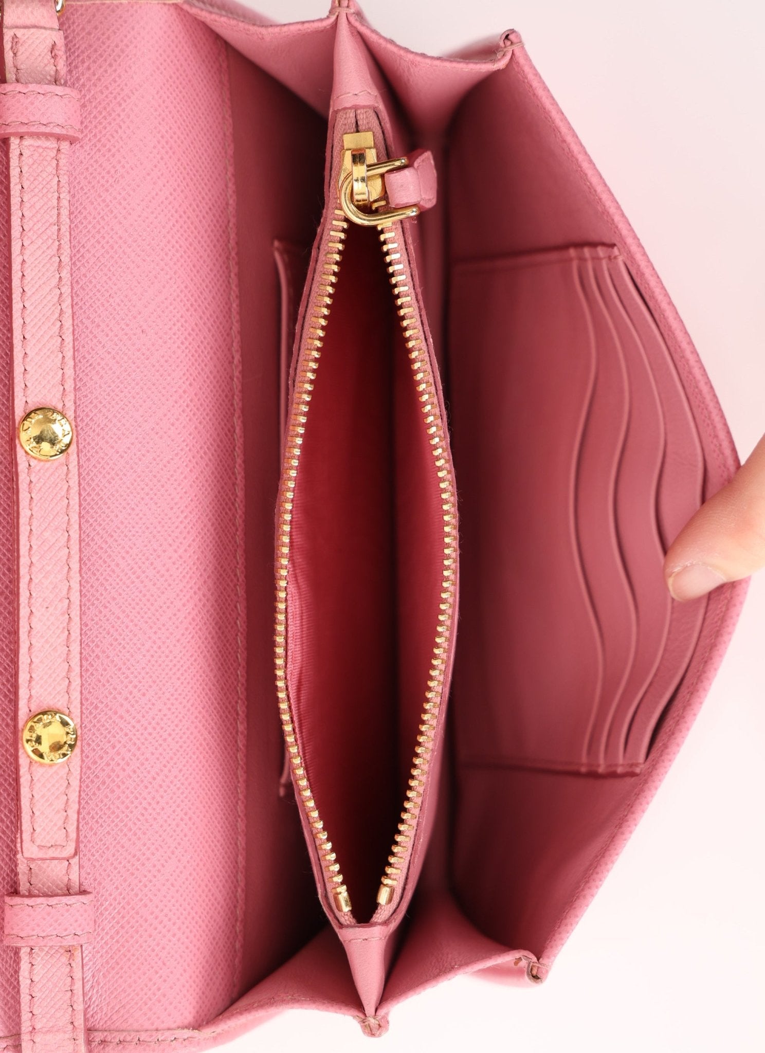 Prada Saffiano Wallet on Chain - FashioNica