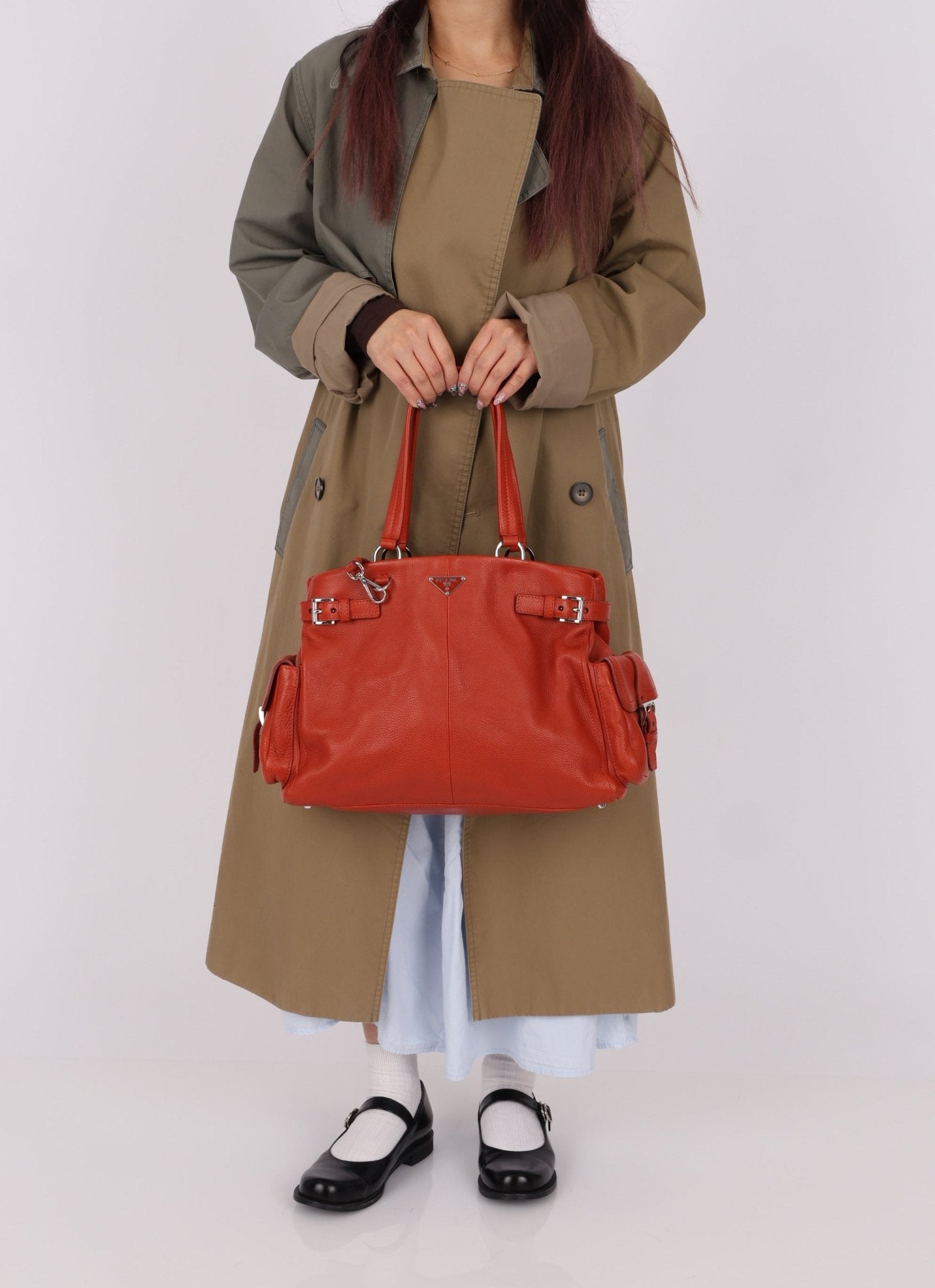 Prada Vitello Calfskin Daino Pocket Tote - FashioNica