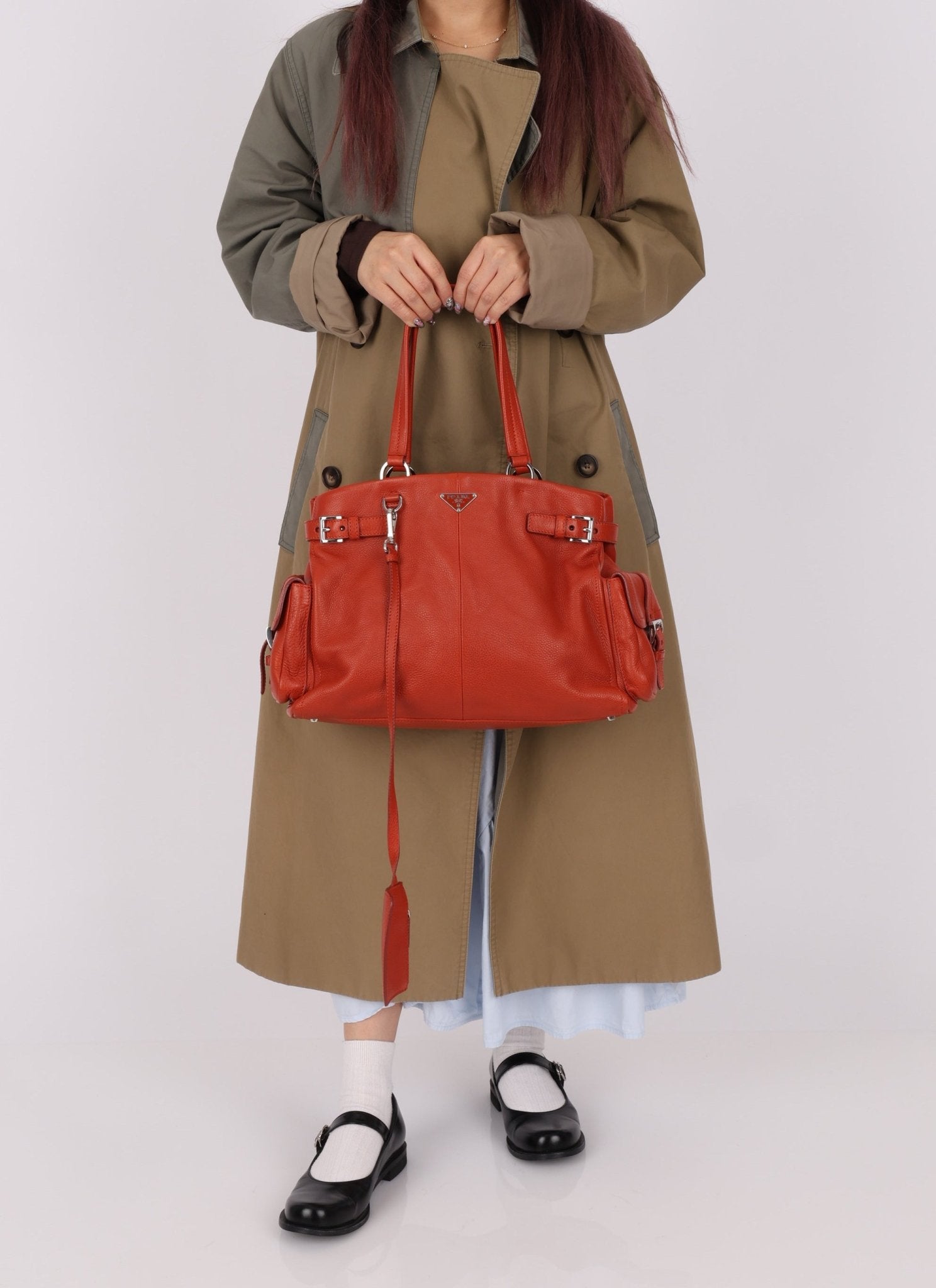 Prada Vitello Calfskin Daino Pocket Tote - FashioNica