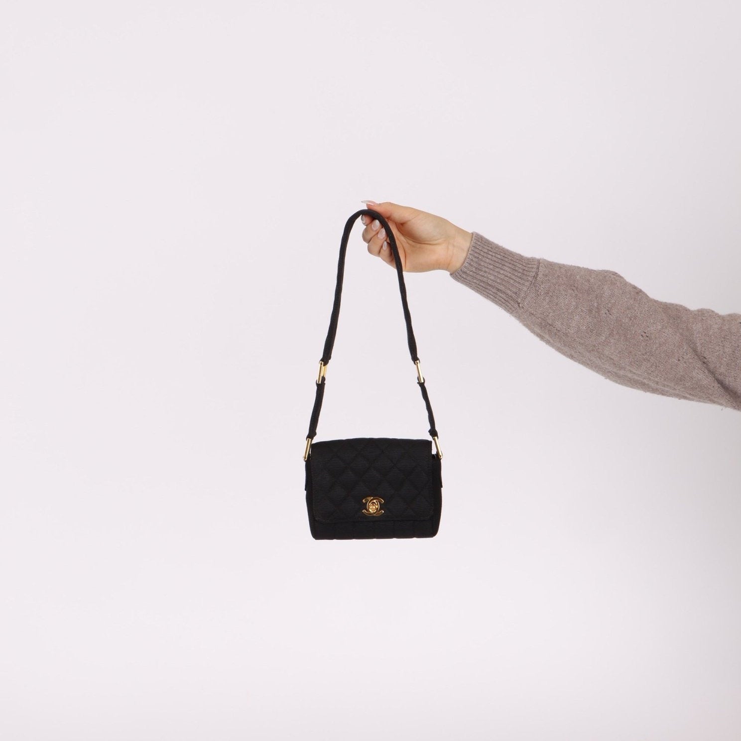 Rare Chanel 1989 Black Grosgrain Quilted Turnlock Mini Flap Bag - FashioNica