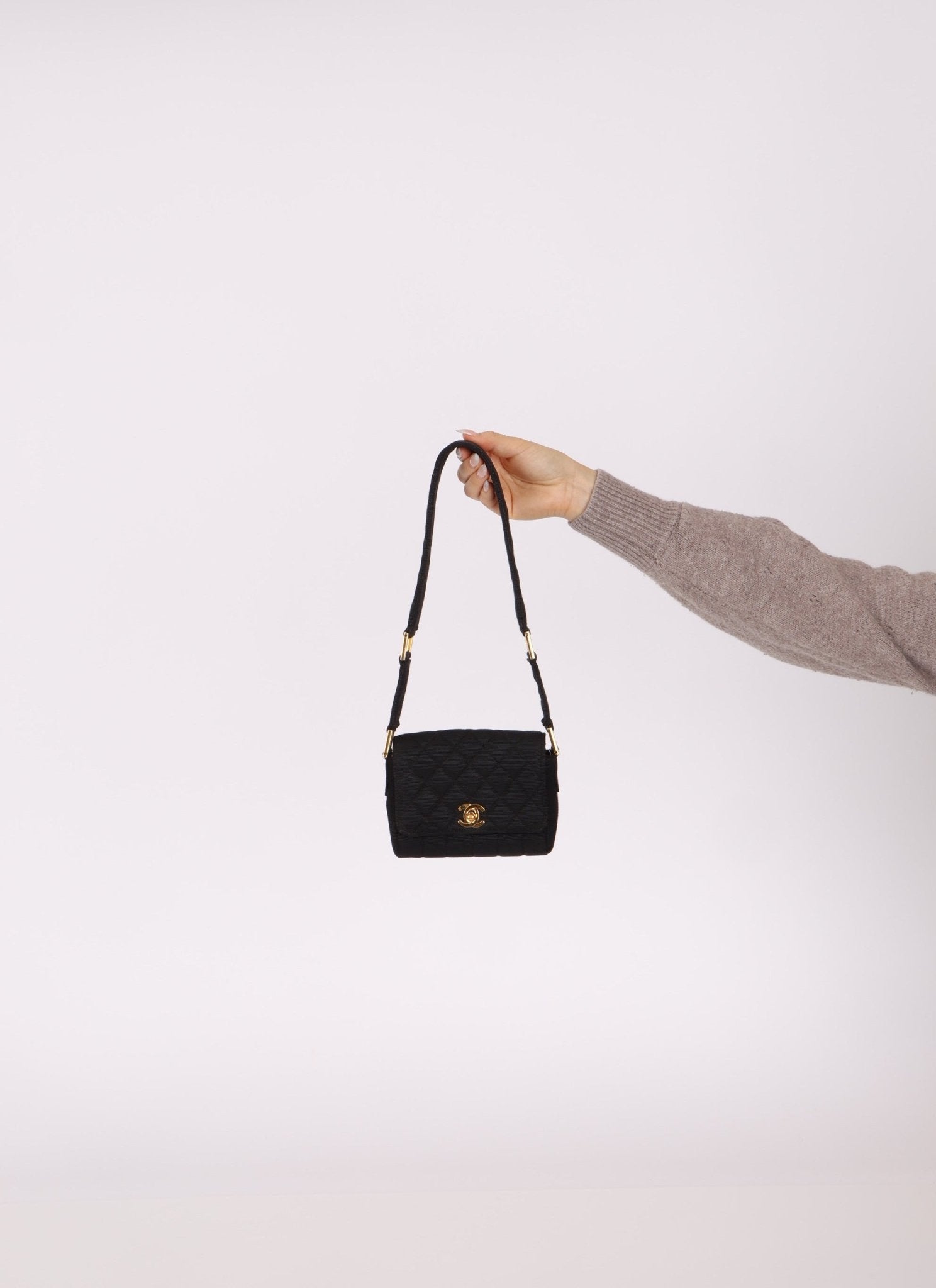 Rare Chanel 1989 Black Grosgrain Quilted Turnlock Mini Flap Bag - FashioNica