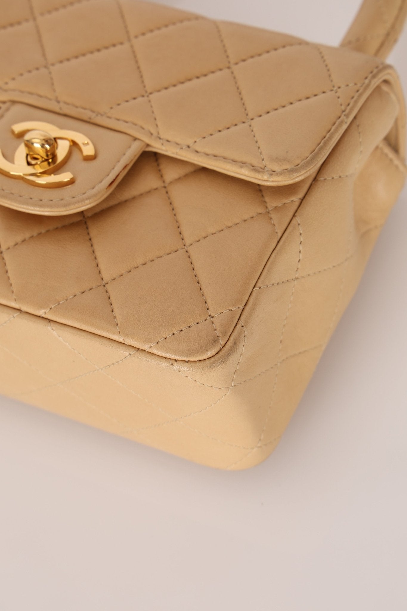 Rare Chanel 1991 Beige Mini Kelly Top Handle - FashioNica