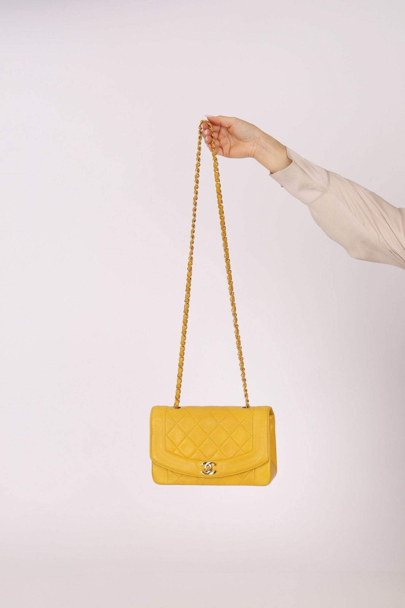 Rare Chanel 1994 Lemon Lambskin Small Diana - FashioNica