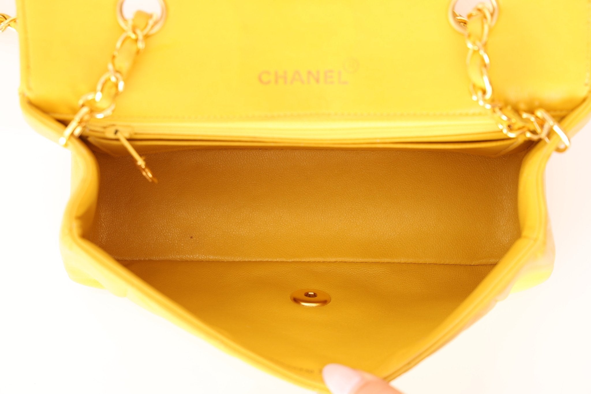 Rare Chanel 1994 Lemon Lambskin Small Diana - FashioNica