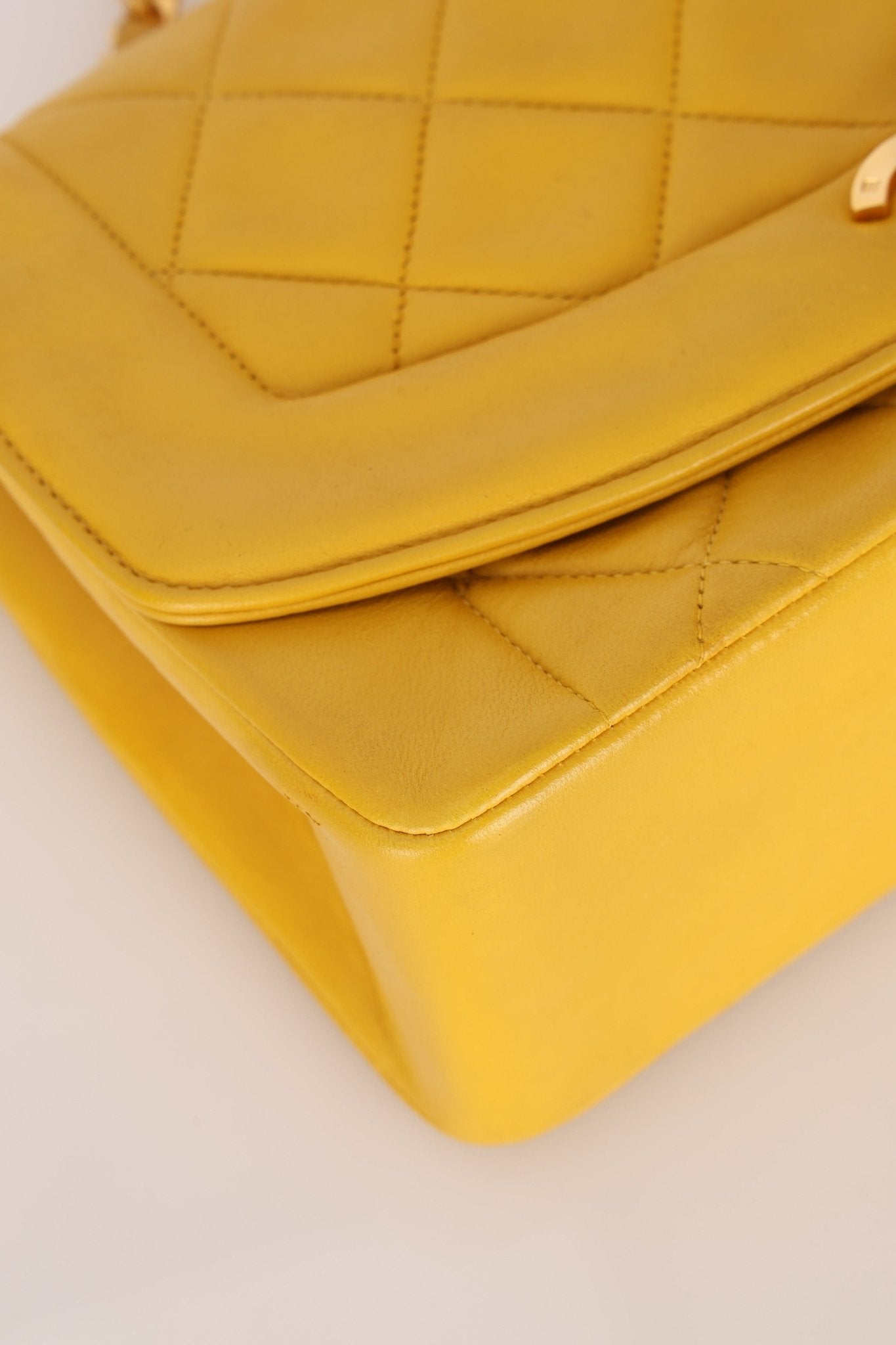 Rare Chanel 1994 Lemon Lambskin Small Diana - FashioNica