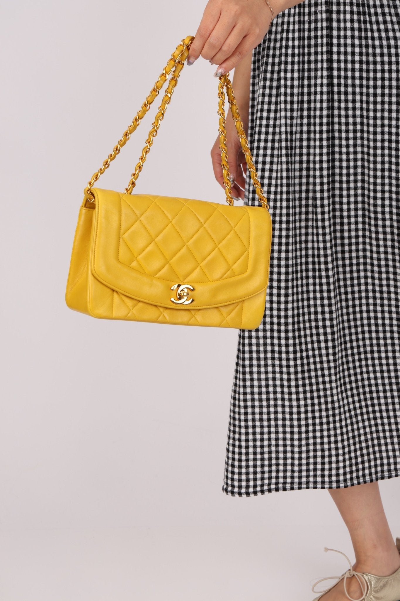 Rare Chanel 1994 Lemon Lambskin Small Diana - FashioNica