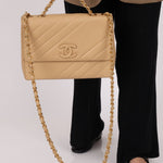 Rare Chanel 1995 Beige Caviar Diagonal Stitch Jumbo Flap Bag 24k GP - FashioNica