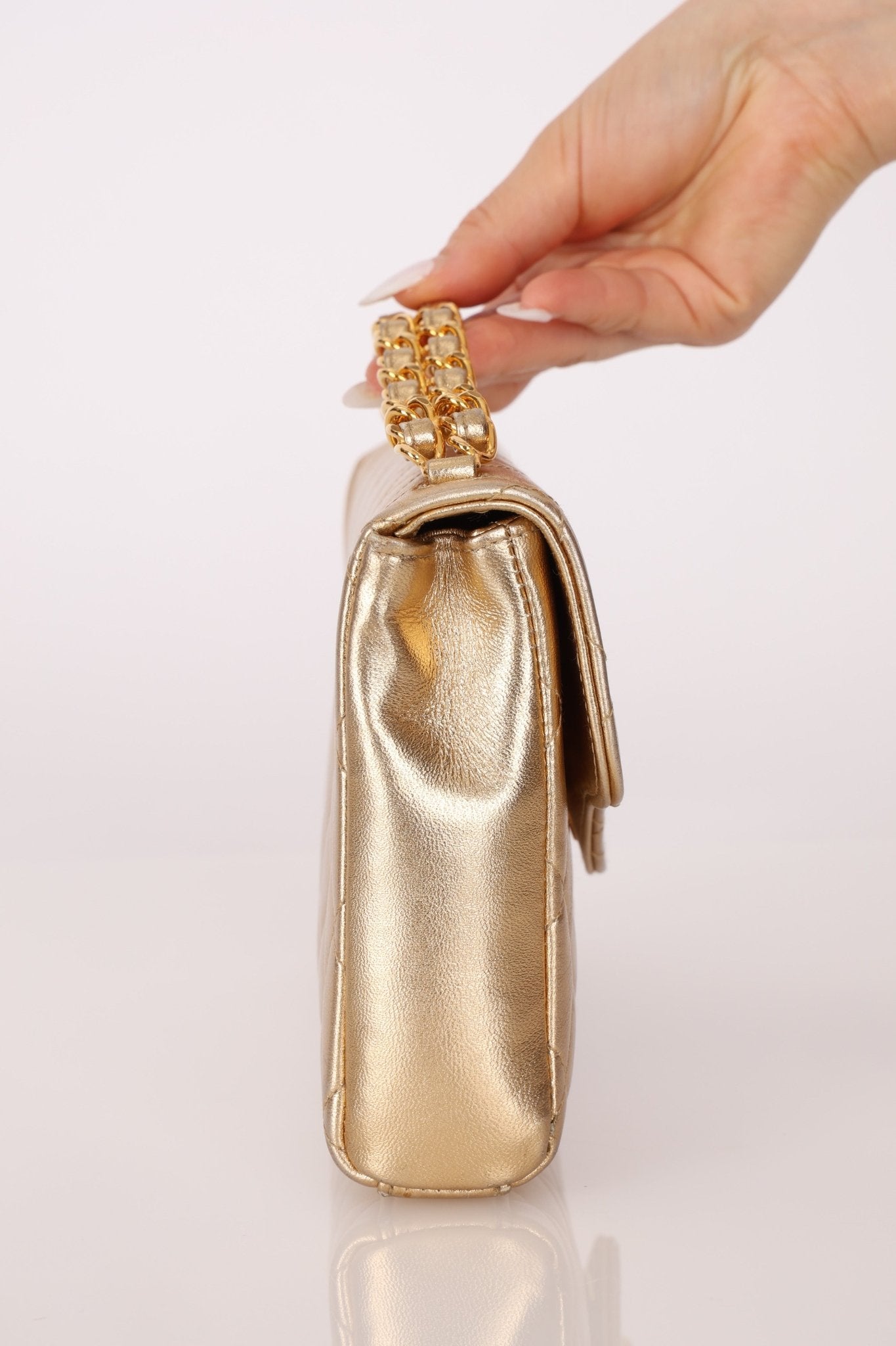 Rare Chanel 1995 Metallic Gold Matelasse Lambskin Turnlock Clutch 24K GP - FashioNica