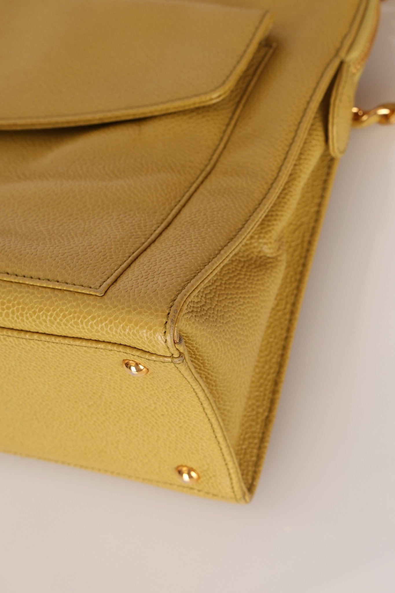 Rare Chanel 1997 Chartreuse Caviar Turnlock Zip Tote 24K GP - FashioNica