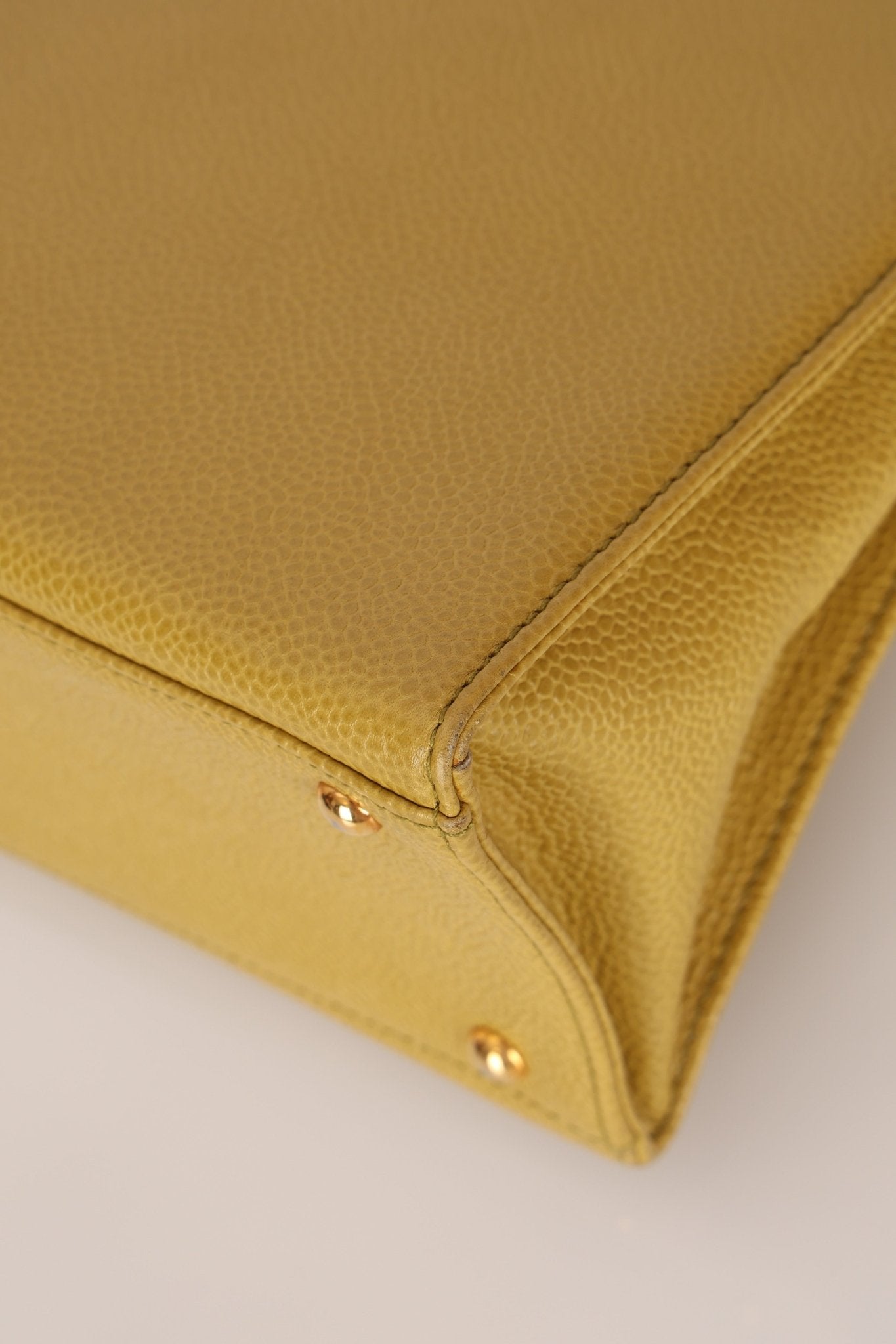 Rare Chanel 1997 Chartreuse Caviar Turnlock Zip Tote 24K GP - FashioNica