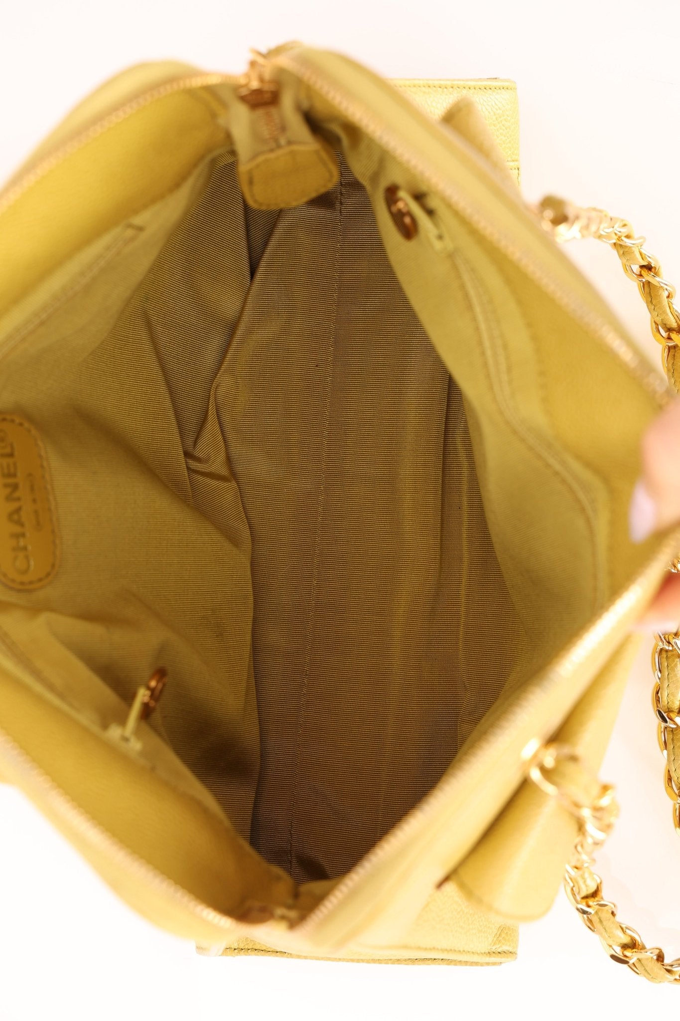 Rare Chanel 1997 Chartreuse Caviar Turnlock Zip Tote 24K GP - FashioNica