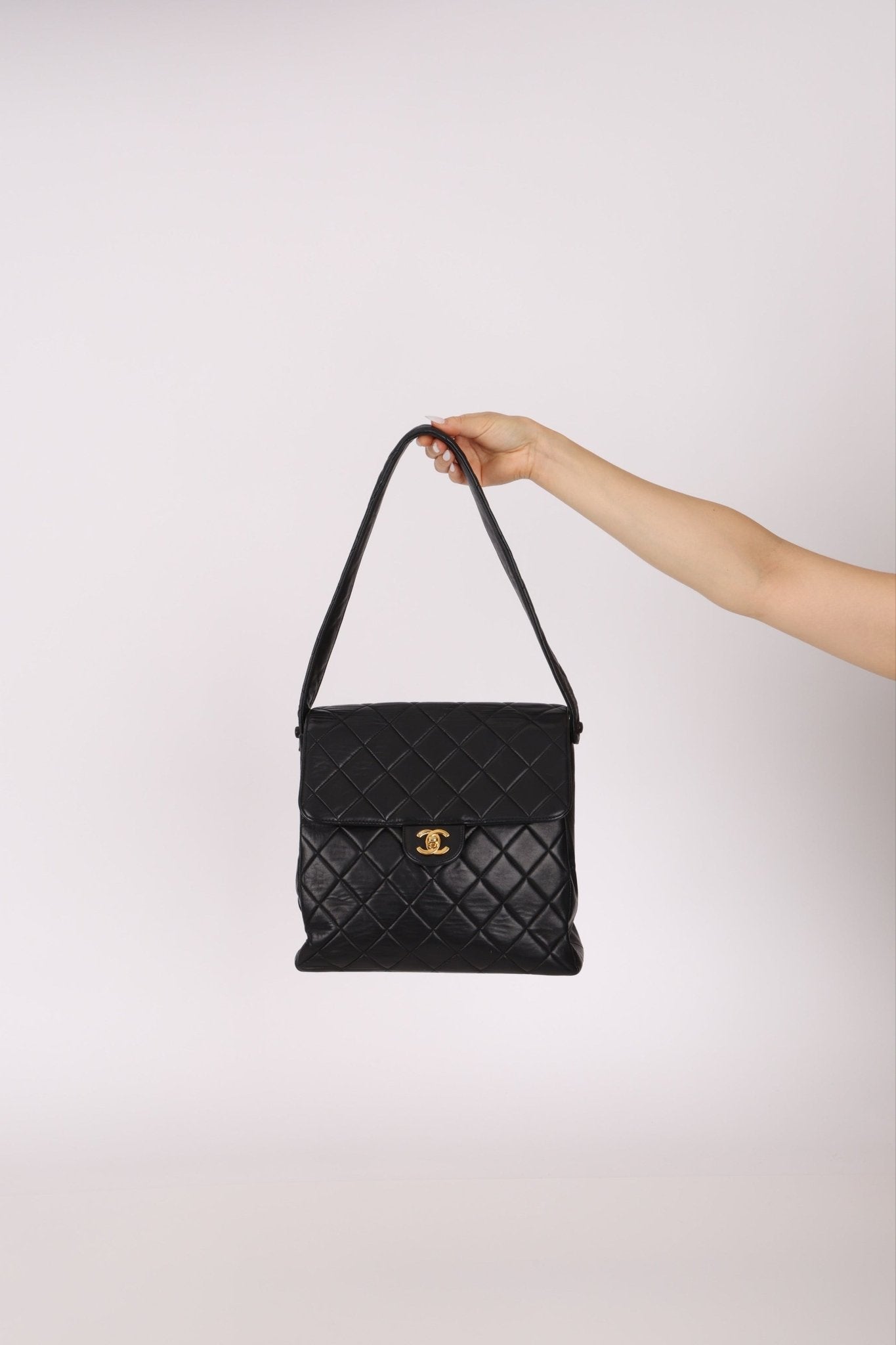 Rare Chanel 1997 Lambskin Turnlock Double - Sided Kelly Shoulder Bag 24k GP - FashioNica