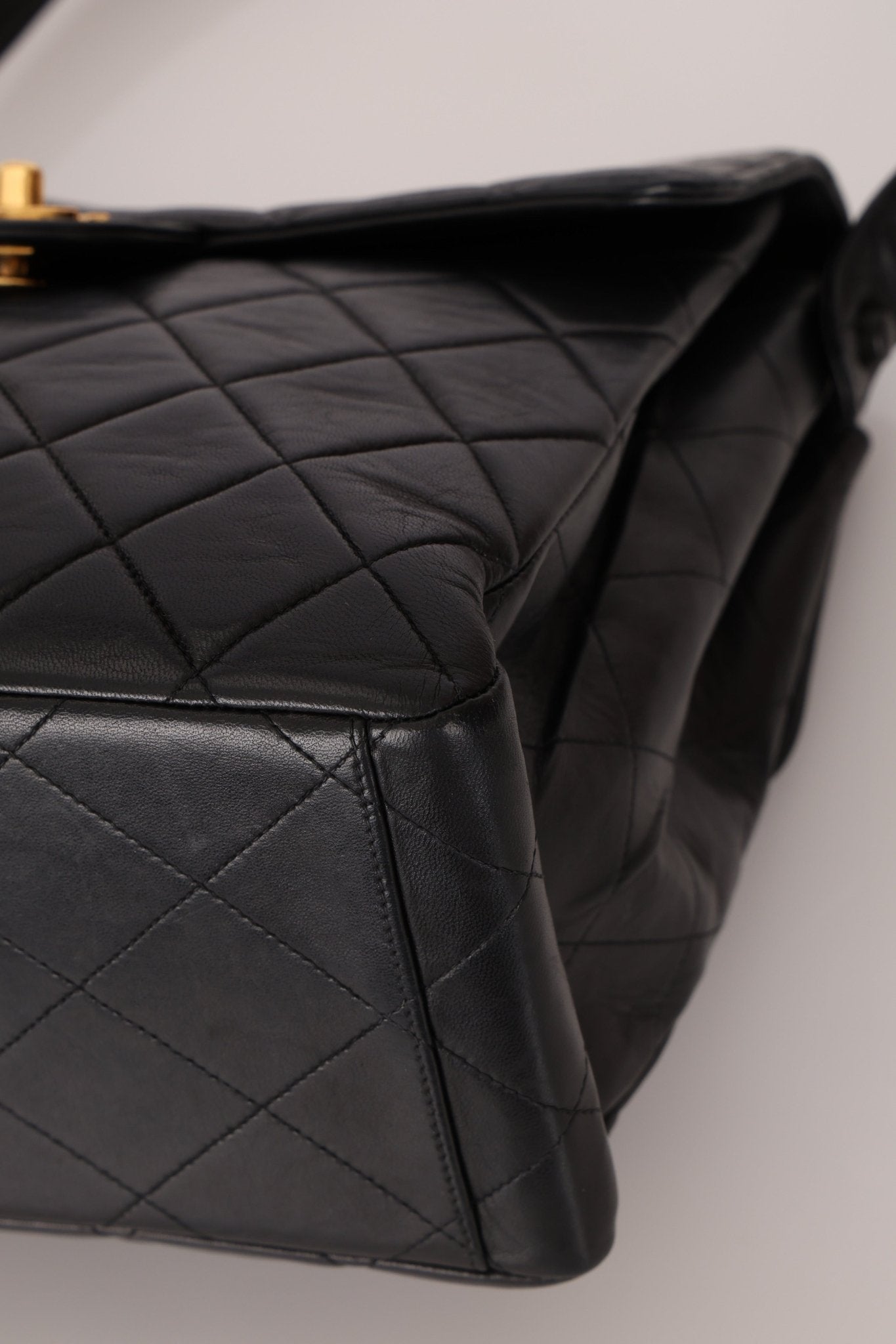 Rare Chanel 1997 Lambskin Turnlock Double - Sided Kelly Shoulder Bag 24k GP - FashioNica