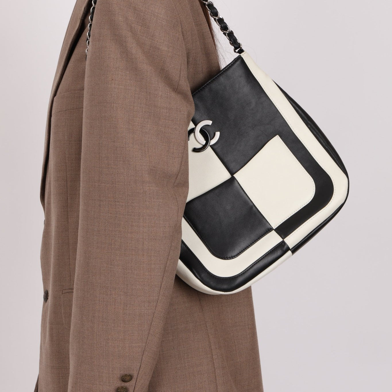 Rare Chanel 2006 Black and White Art Tote - FashioNica