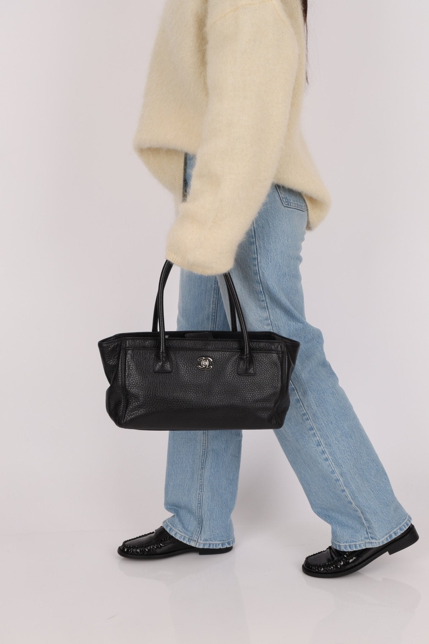 Rare Chanel 2013 Black Calfskin East West Medium Cerf Executive Tote Bag - FashioNica