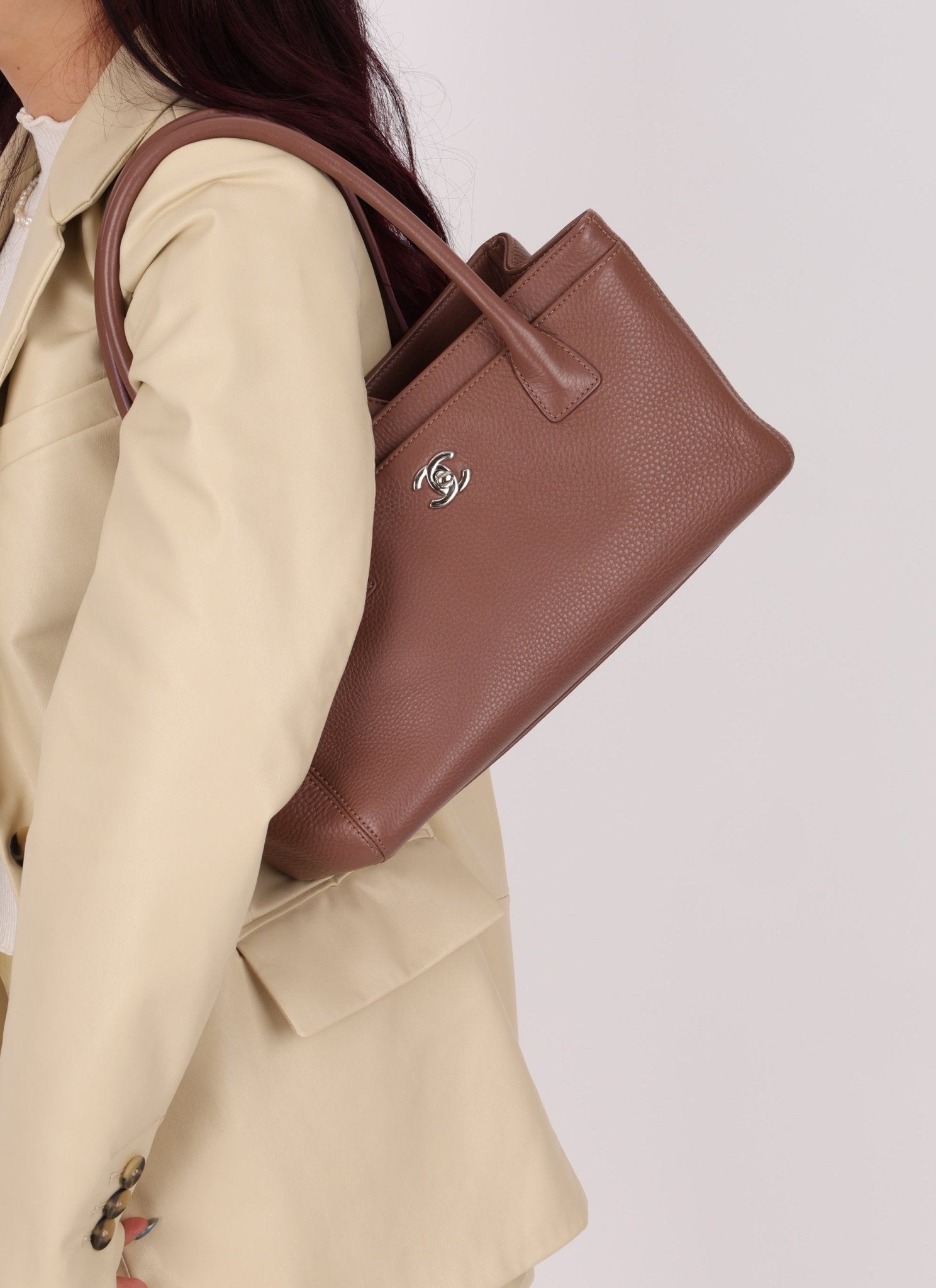 Rare Chanel 2013 Calfskin Mauve Small Cerf Executive Shopper Tote - FashioNica