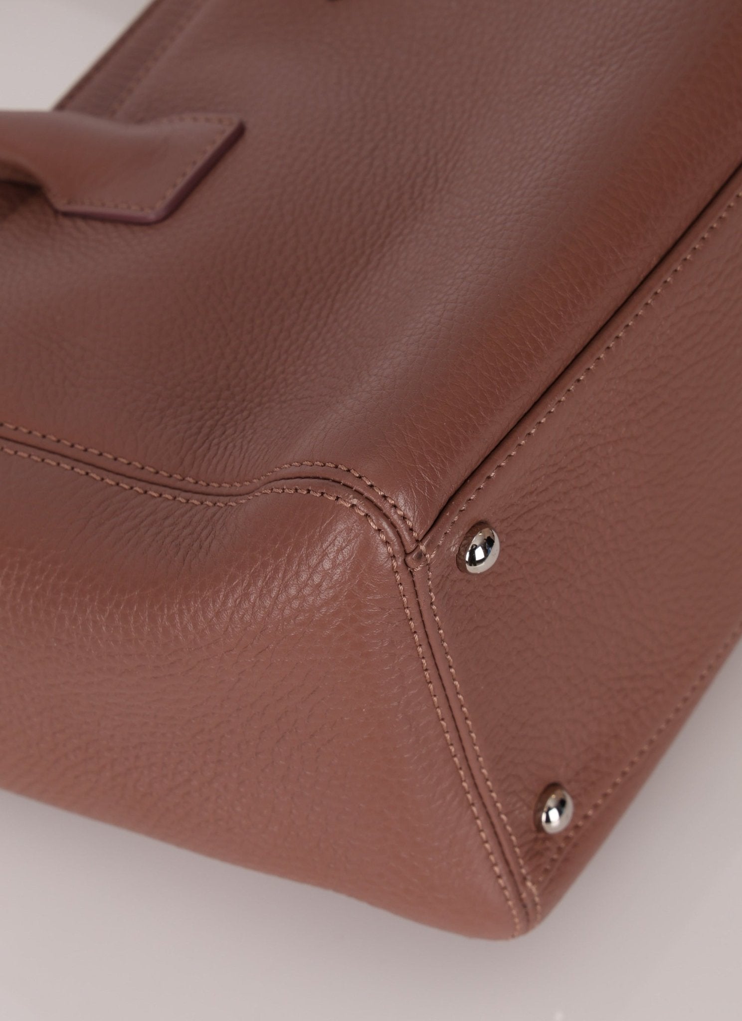 Rare Chanel 2013 Calfskin Mauve Small Cerf Executive Shopper Tote - FashioNica