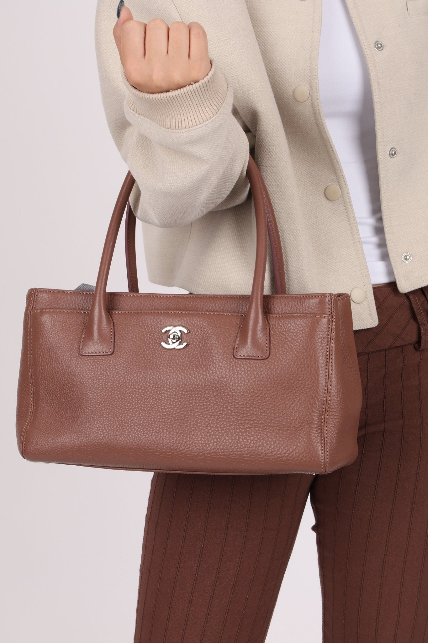 Rare Chanel 2013 Calfskin Mauve Small Cerf Executive Shopper Tote - FashioNica