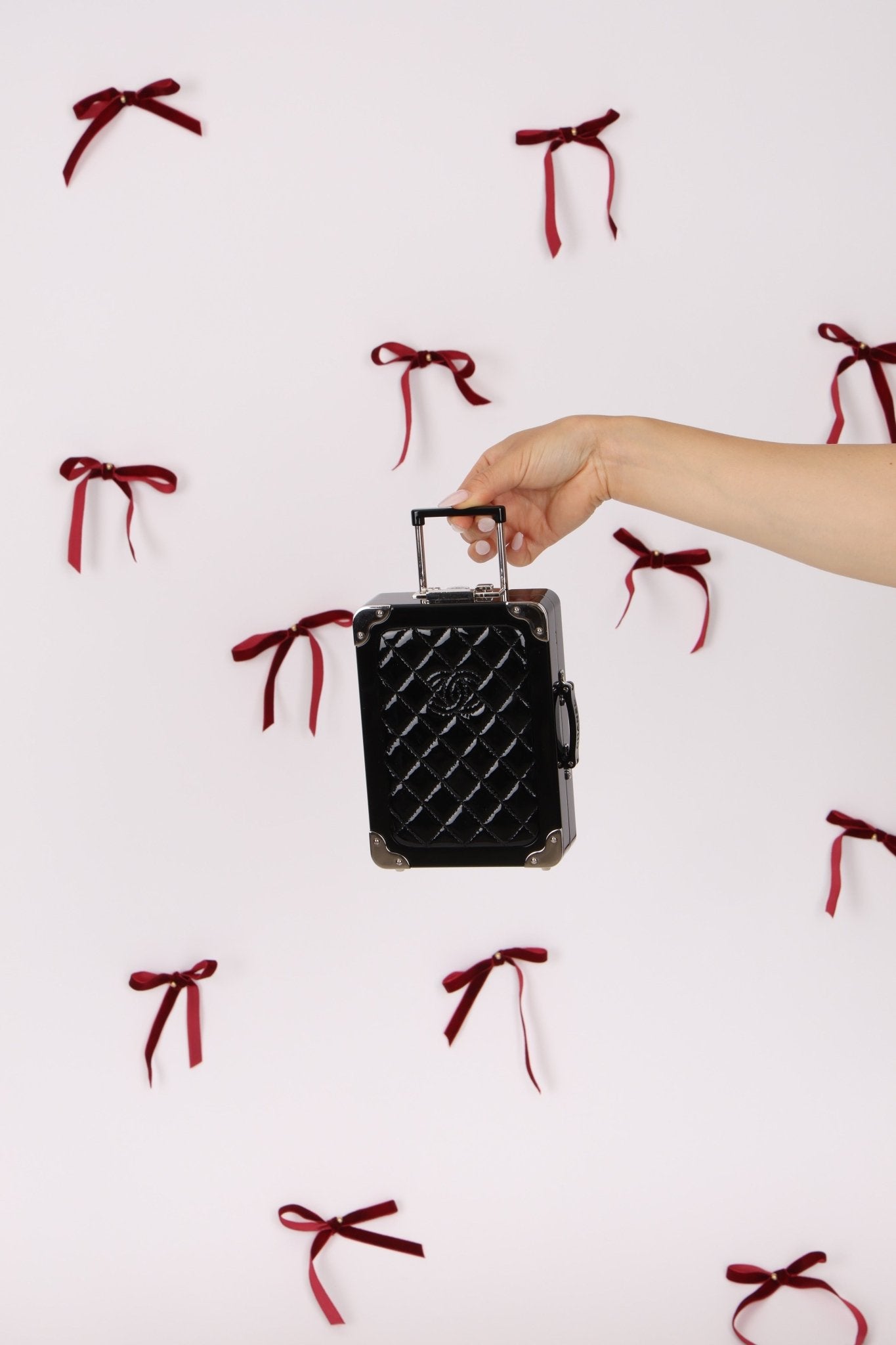 Rare Chanel 2016 Evening in the Air Trolley Plexiglass & Patent Minaudiere - FashioNica