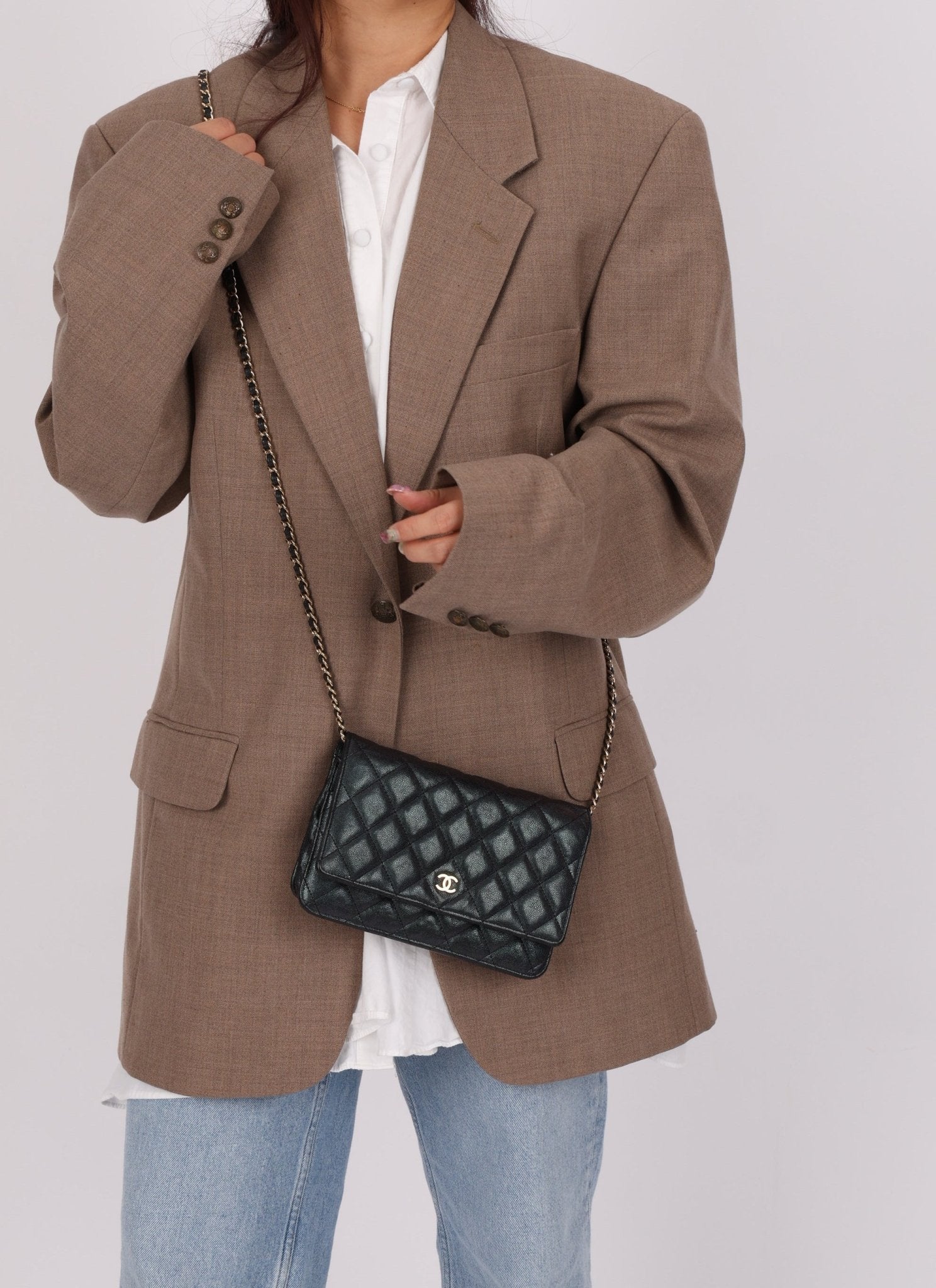 Rare Chanel 2019 Iridescent Caviar Wallet on Chain - FashioNica