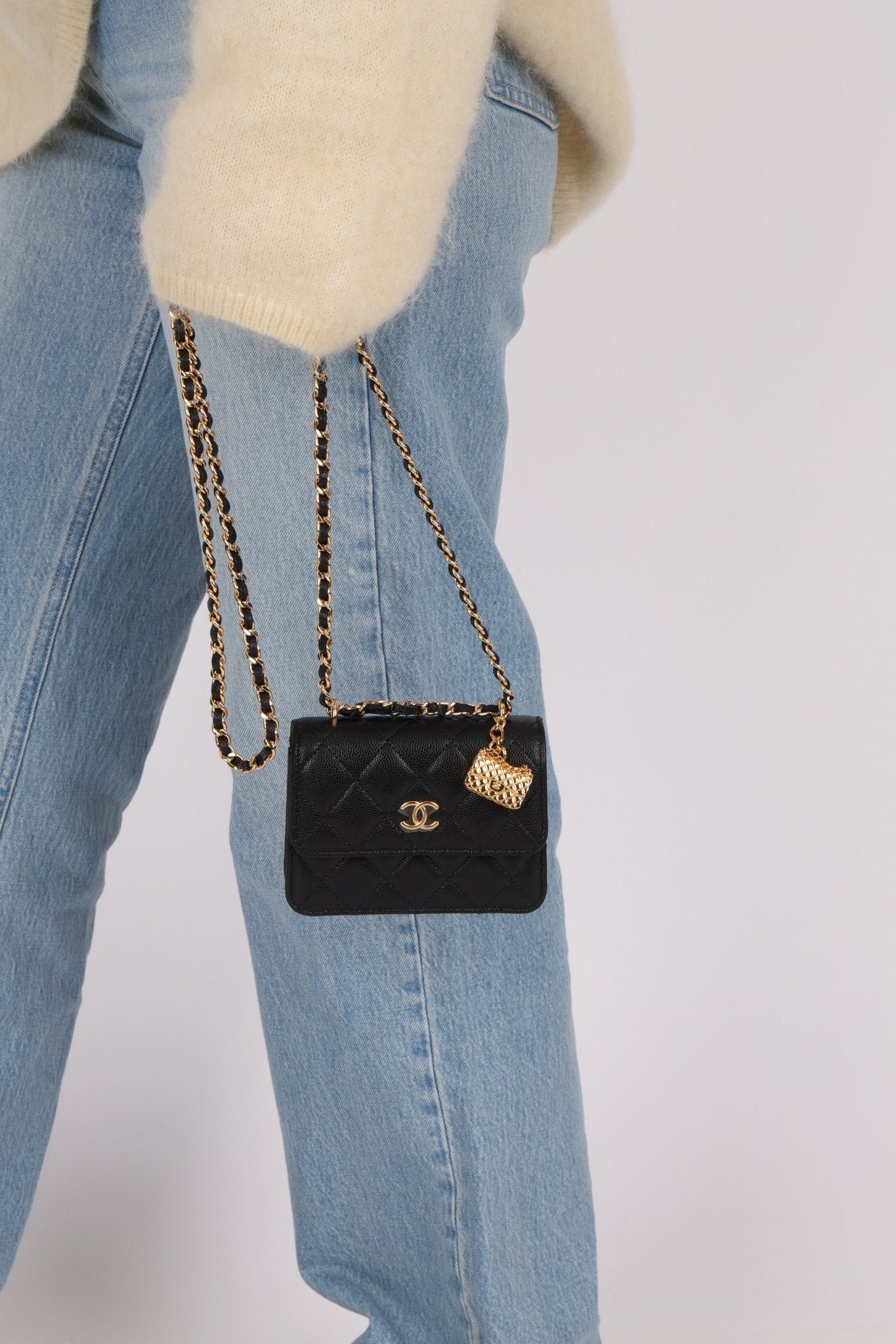 Rare Chanel 2023 Caviar Wallet on Chain with Chanel Classic Flap Charm - FashioNica
