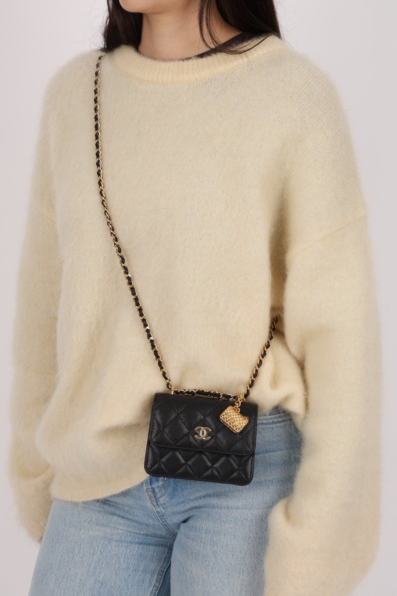 Rare Chanel 2023 Caviar Wallet on Chain with Chanel Classic Flap Charm - FashioNica