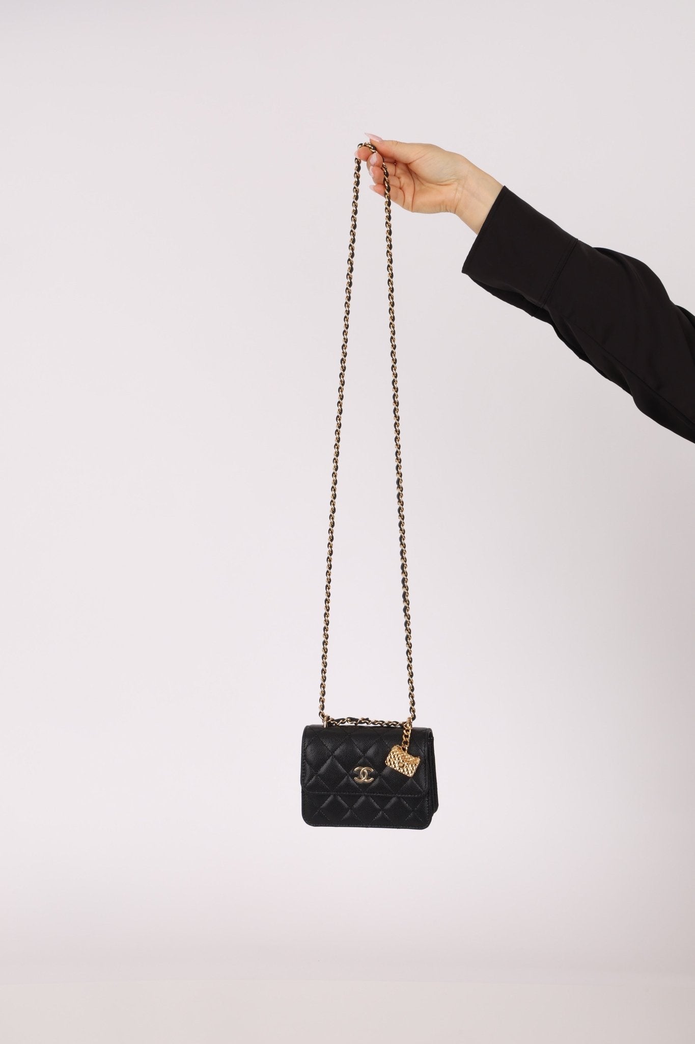 Rare Chanel 2023 Caviar Wallet on Chain with Chanel Classic Flap Charm - FashioNica