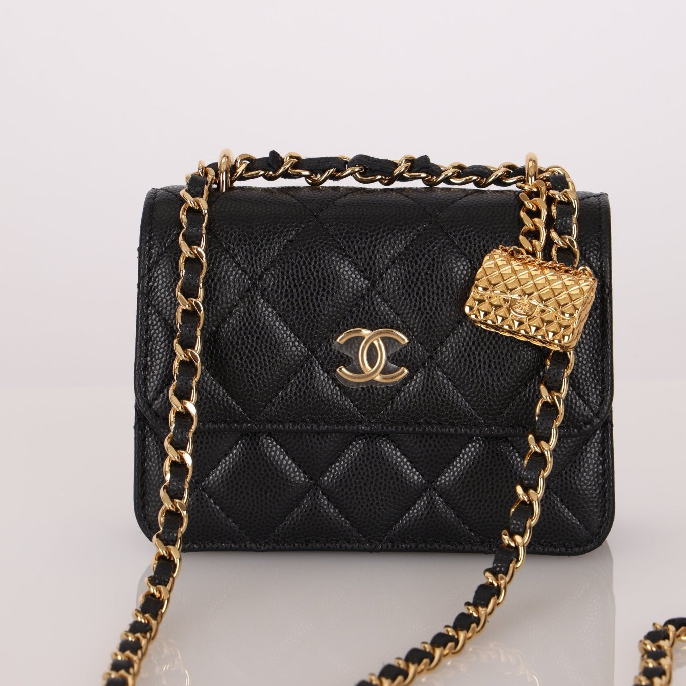 Rare Chanel 2023 Caviar Wallet on Chain with Chanel Classic Flap Charm - FashioNica