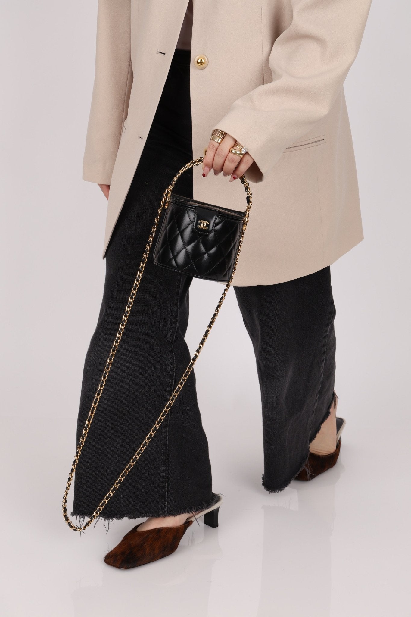 Rare Chanel Lambskin Double - Sided Top Handle Basket Vanity Crossbody - FashioNica