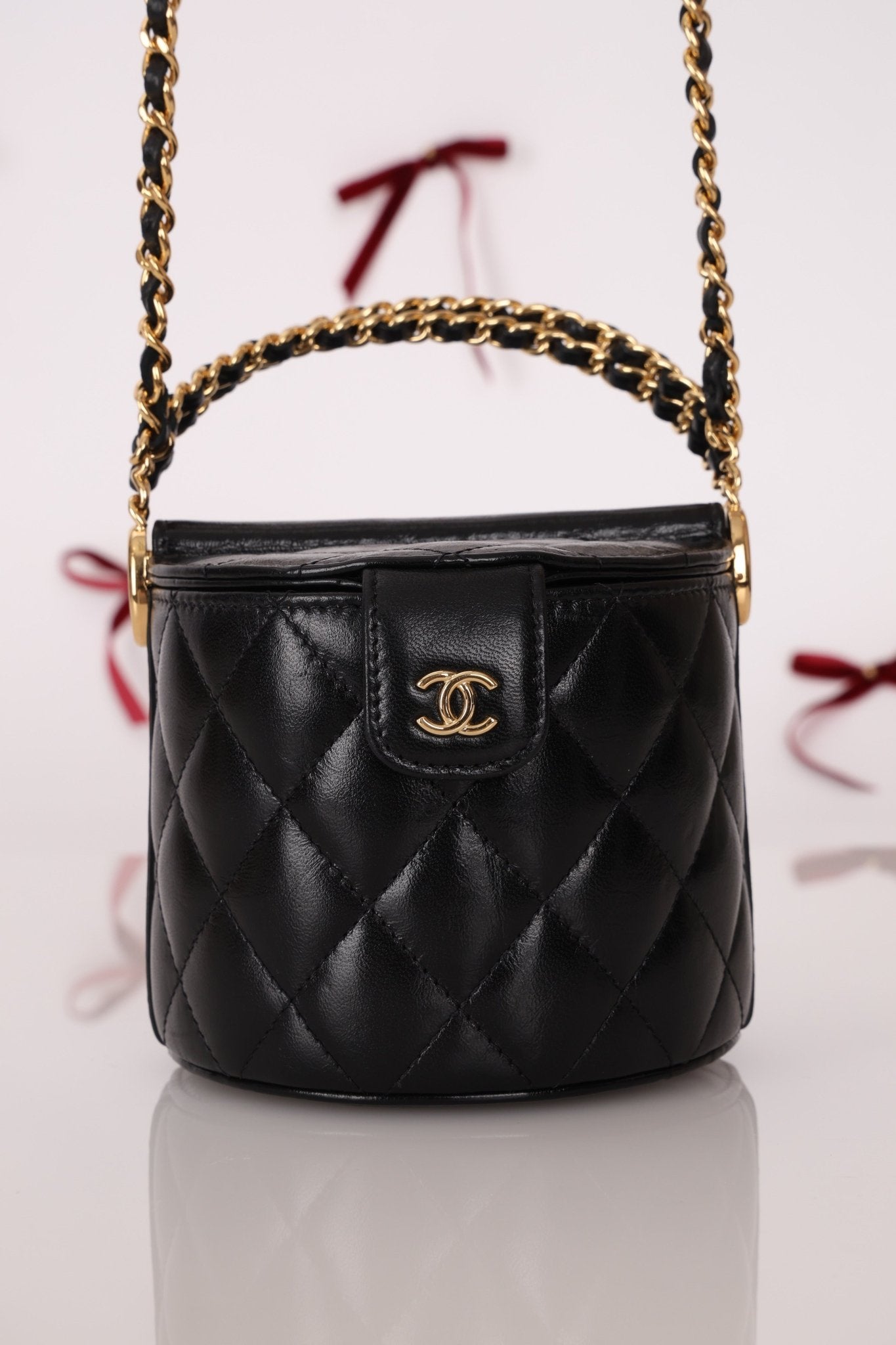 Rare Chanel Lambskin Double - Sided Top Handle Basket Vanity Crossbody - FashioNica