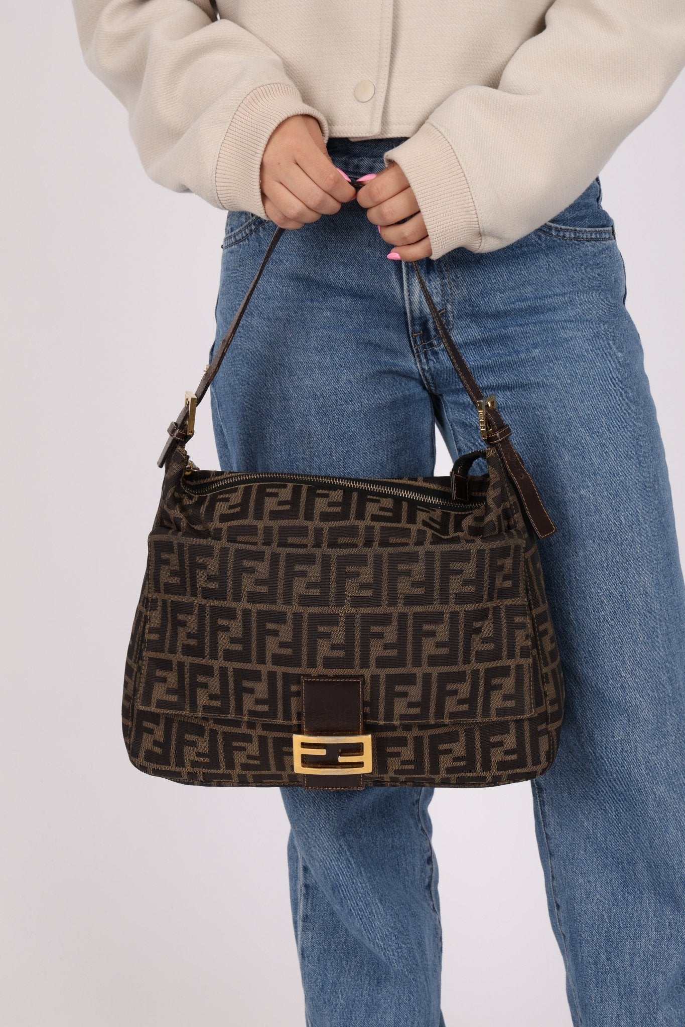 Rare Fendi Zucca Zip Mamma Baguette GHW - FashioNica