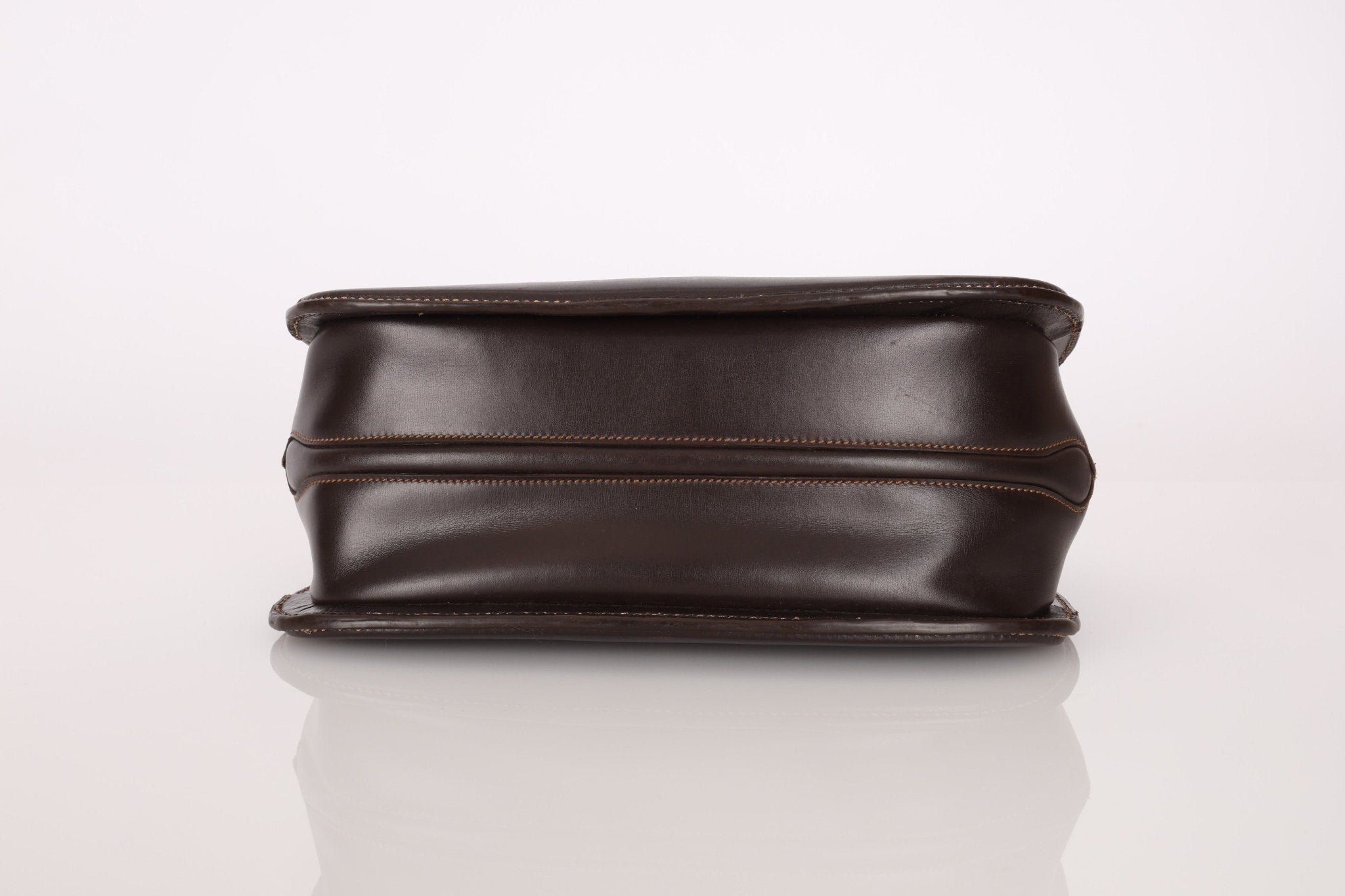 Rare Gucci 1970s Chocolate Chain Accent Box Calf Turnlock Handle Bag - FashioNica