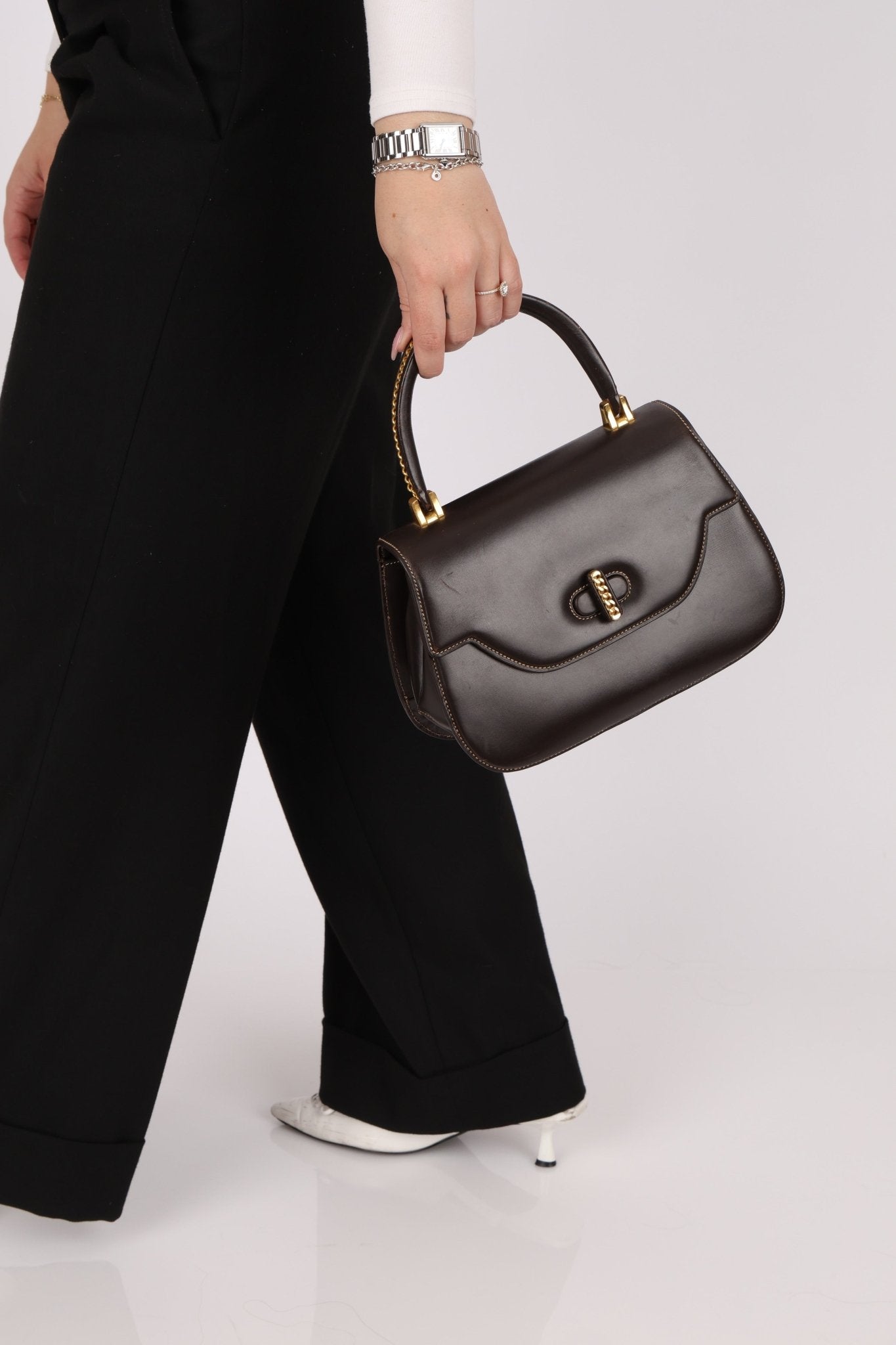 Rare Gucci 1970s Chocolate Chain Accent Box Calf Turnlock Handle Bag - FashioNica