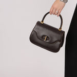 Rare Gucci 1970s Chocolate Chain Accent Box Calf Turnlock Handle Bag - FashioNica