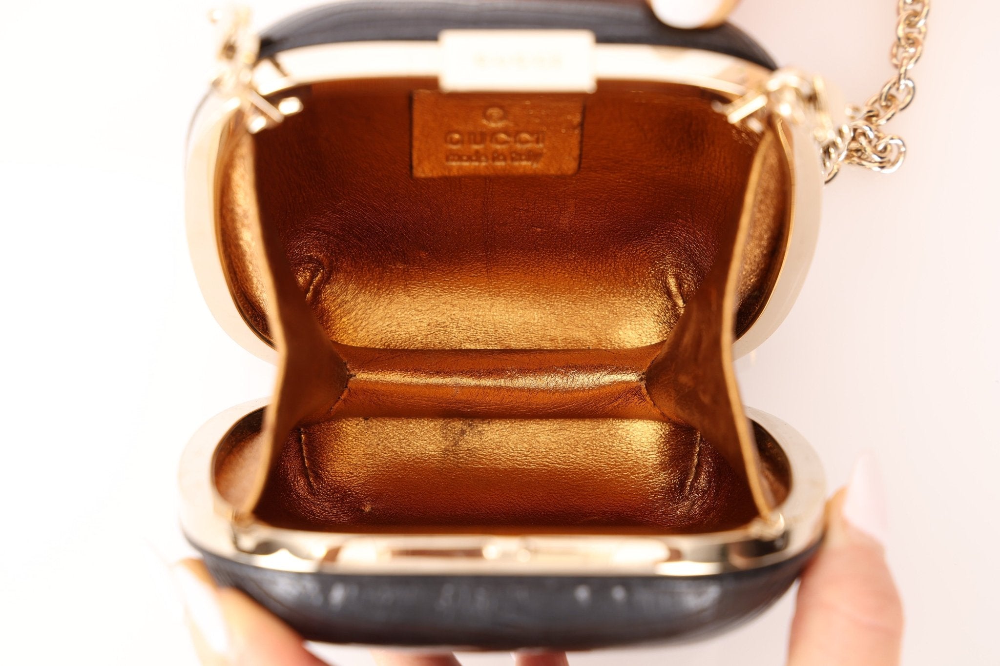 Rare Gucci Lizard Rounded Miniaudiere Clutch on Chain - FashioNica