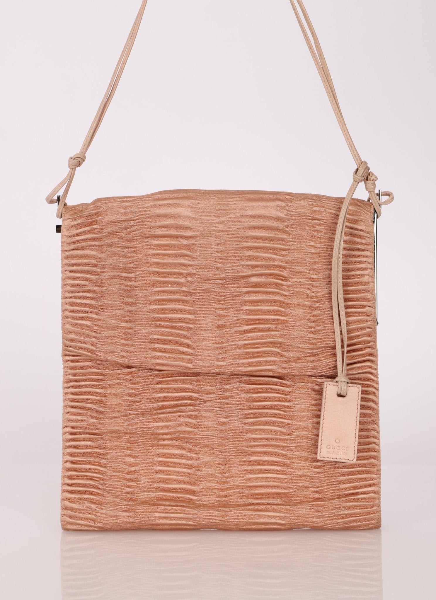 Rare Gucci Satin Pleated Square Frame Clutch - FashioNica