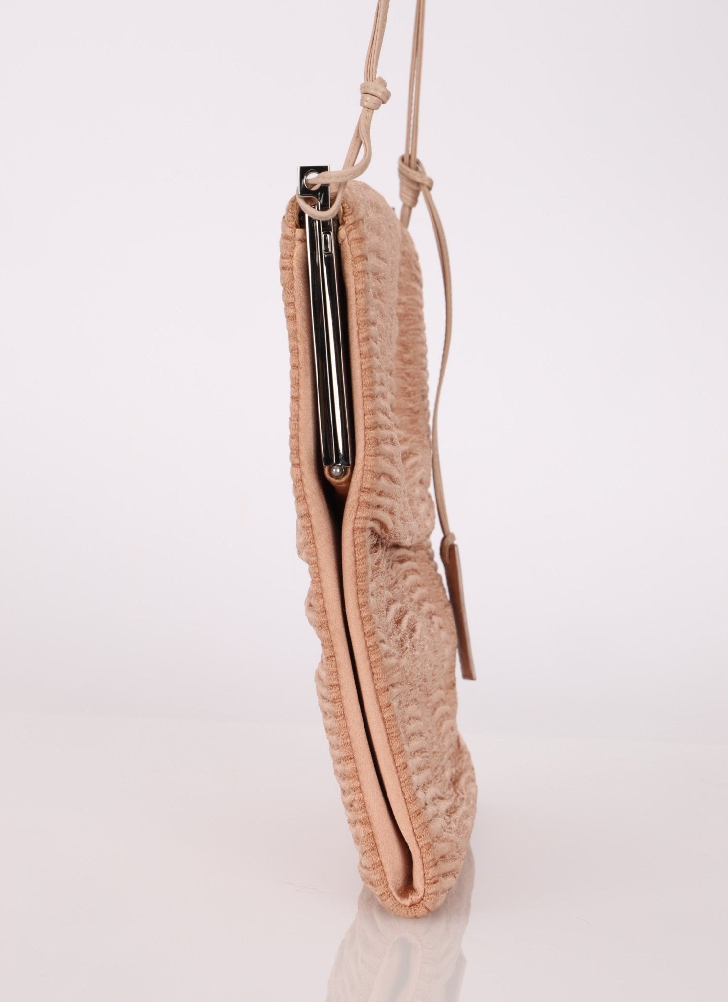 Rare Gucci Satin Pleated Square Frame Clutch - FashioNica