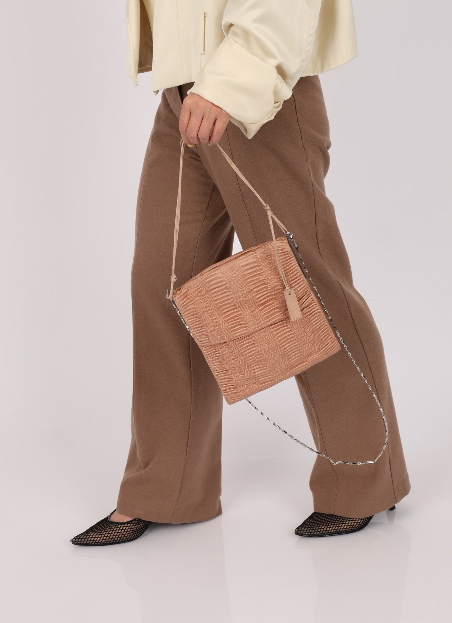 Rare Gucci Satin Pleated Square Frame Clutch - FashioNica