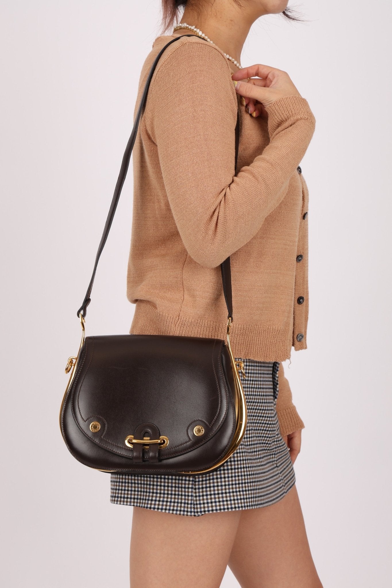 Rare Hermès 1984 Chocolat Box Calf Passe Guide Shoulder Bag - FashioNica