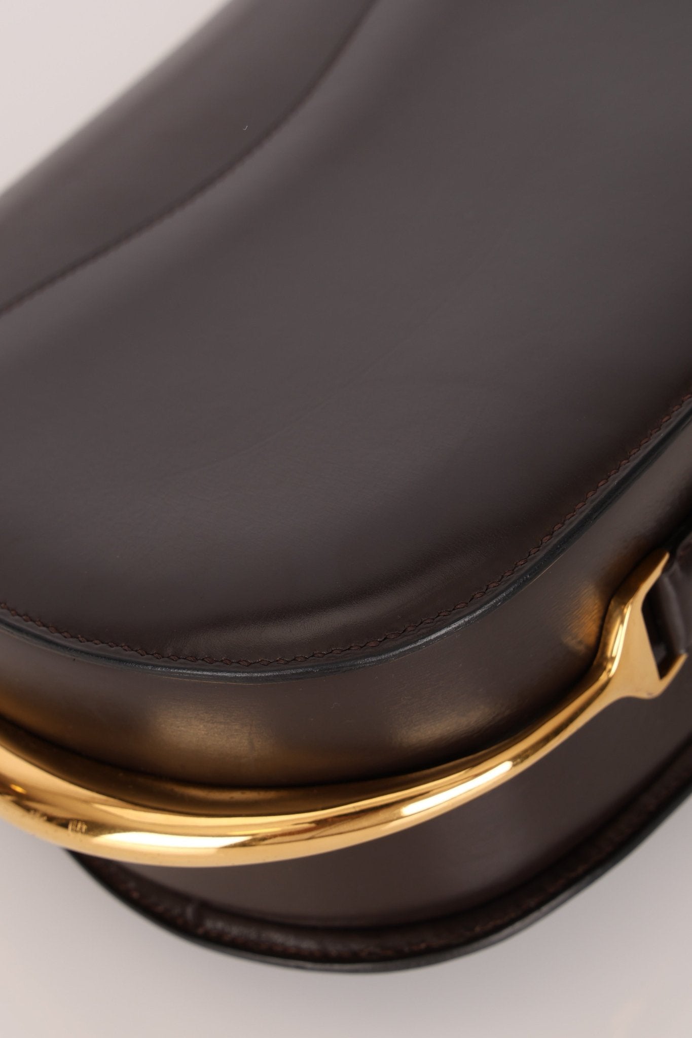 Rare Hermès 1984 Chocolat Box Calf Passe Guide Shoulder Bag - FashioNica