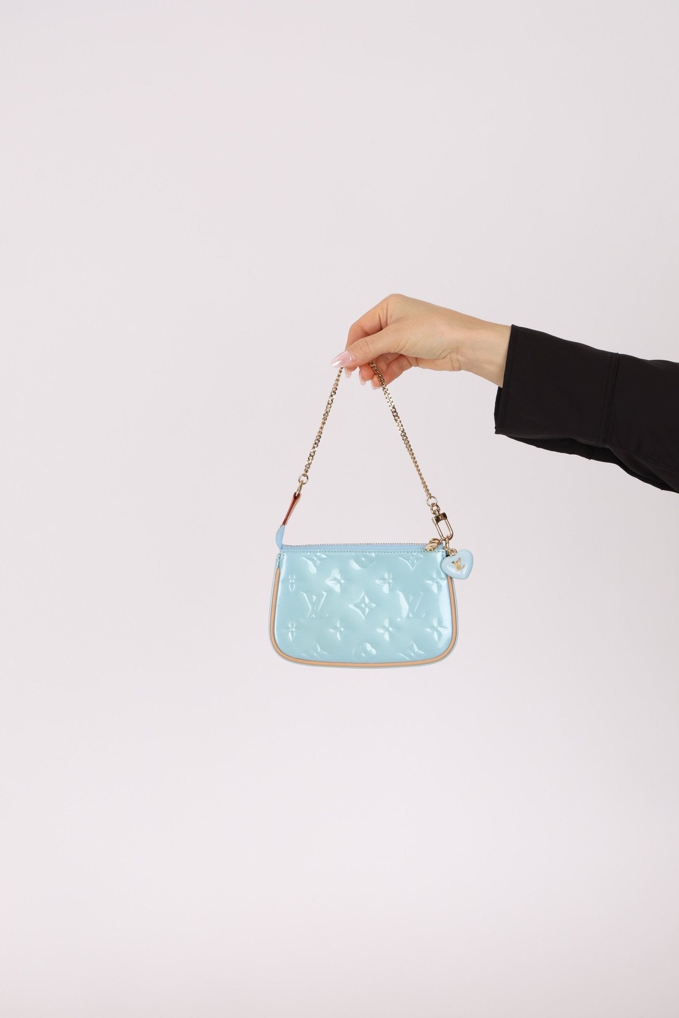 Rare Louis Vuitton Lollipop Blue Vernis Valentine Mini Pochette Accessoires - FashioNica
