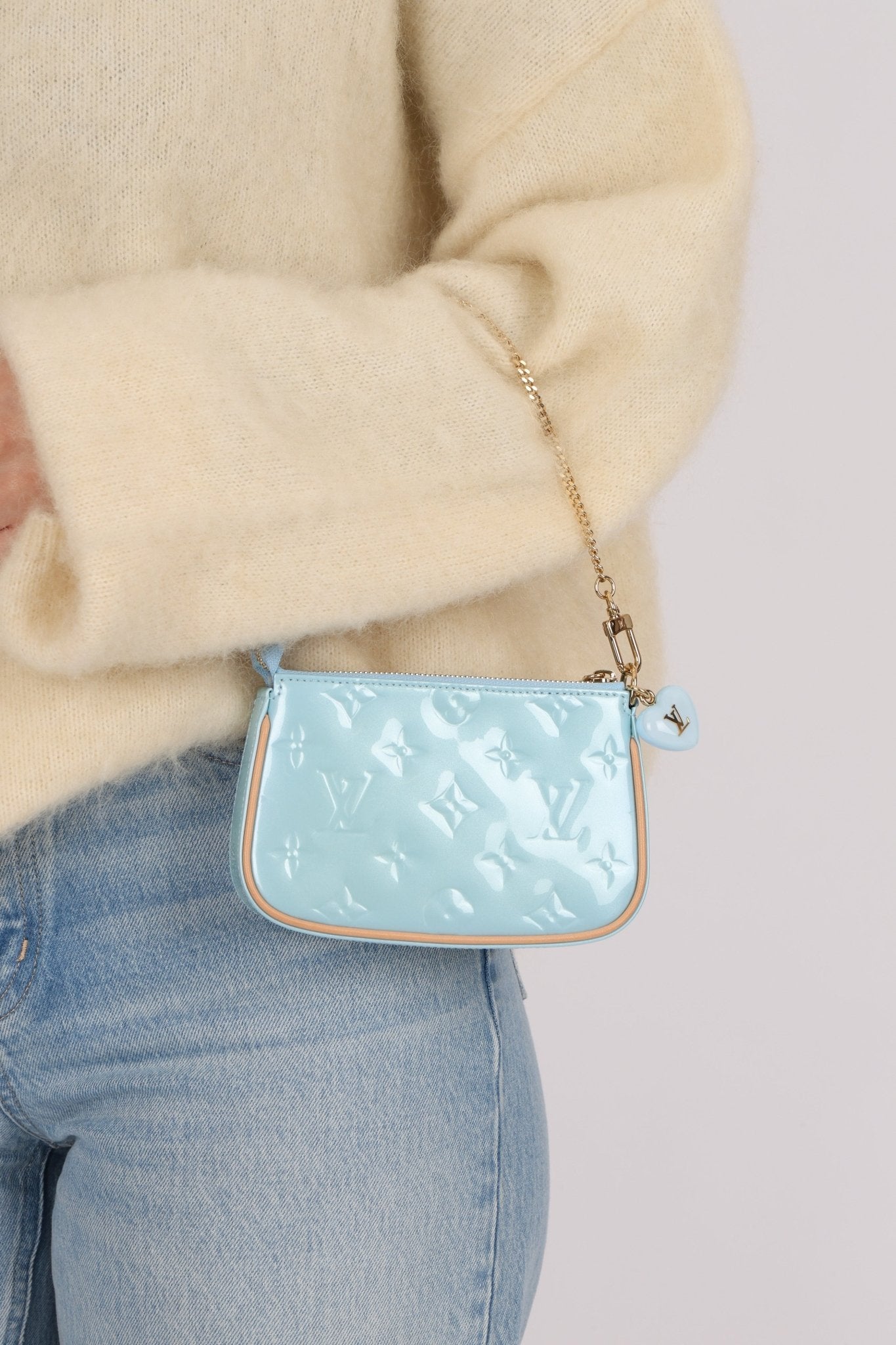 Rare Louis Vuitton Lollipop Blue Vernis Valentine Mini Pochette Accessoires - FashioNica