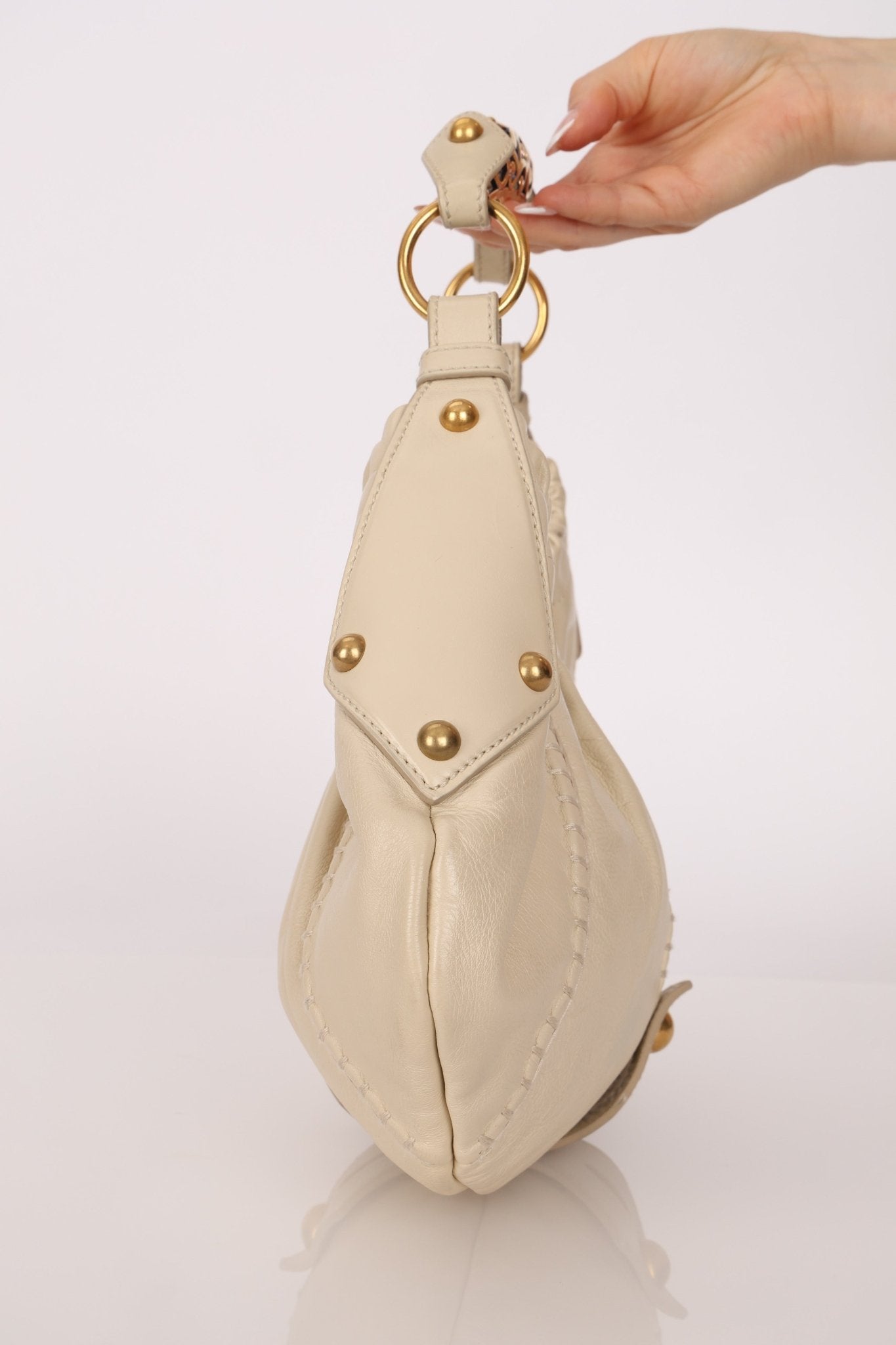 Rare Saint Laurent x Tom Ford Cream Leather Mombasa Metal Handle Bag with Pouch - FashioNica