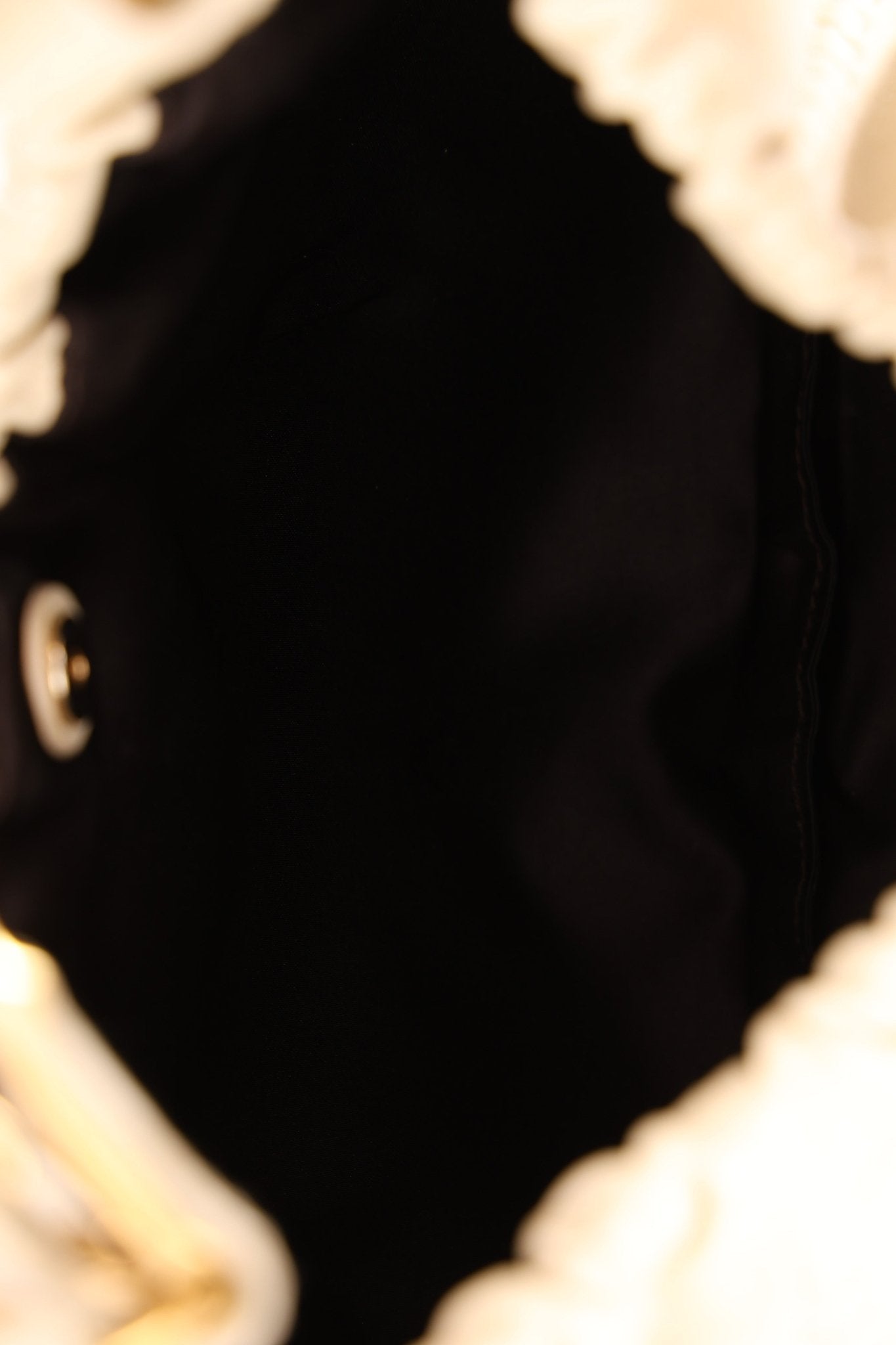 Rare Saint Laurent x Tom Ford Cream Leather Mombasa Metal Handle Bag with Pouch - FashioNica