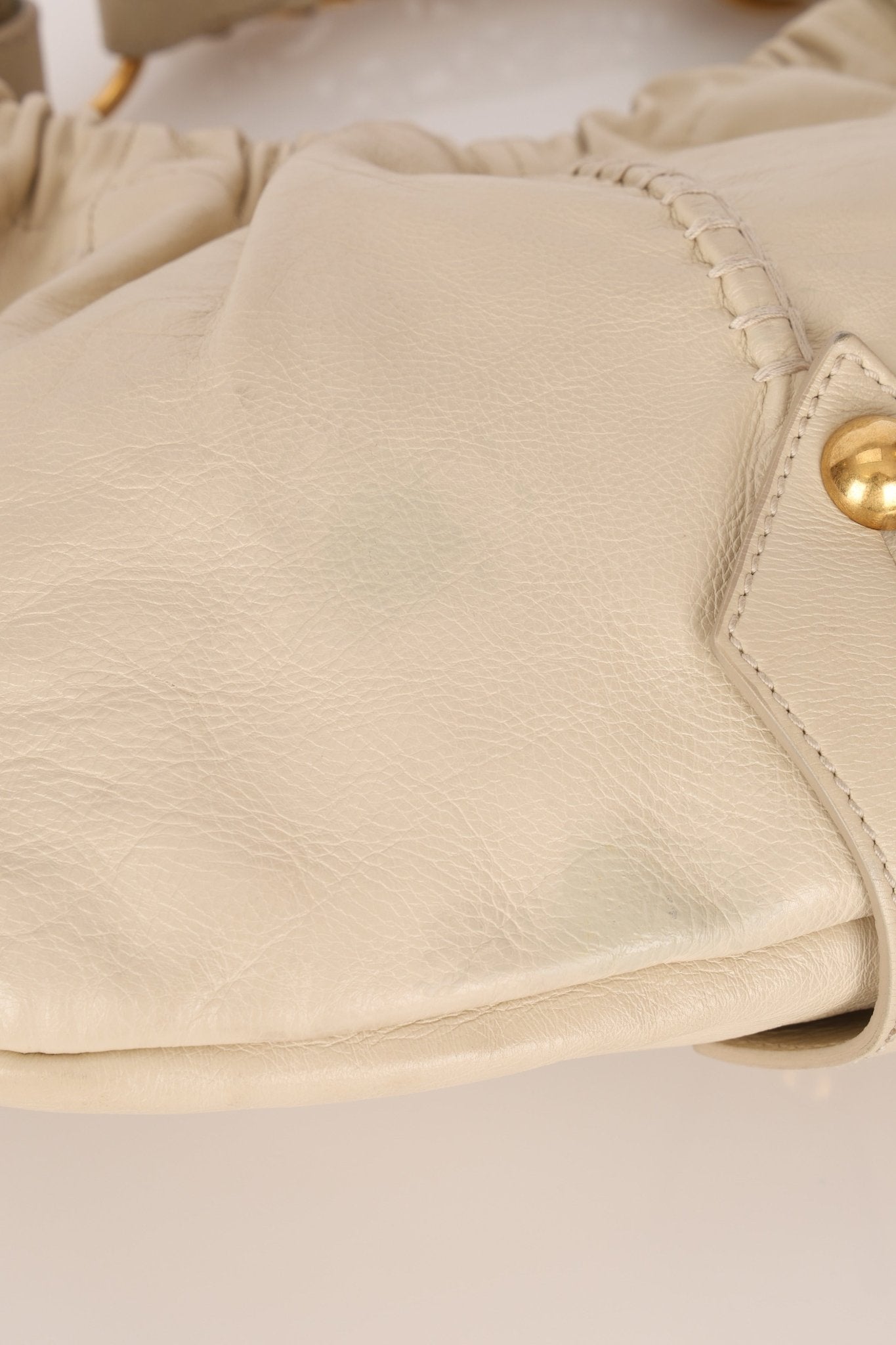 Rare Saint Laurent x Tom Ford Cream Leather Mombasa Metal Handle Bag with Pouch - FashioNica