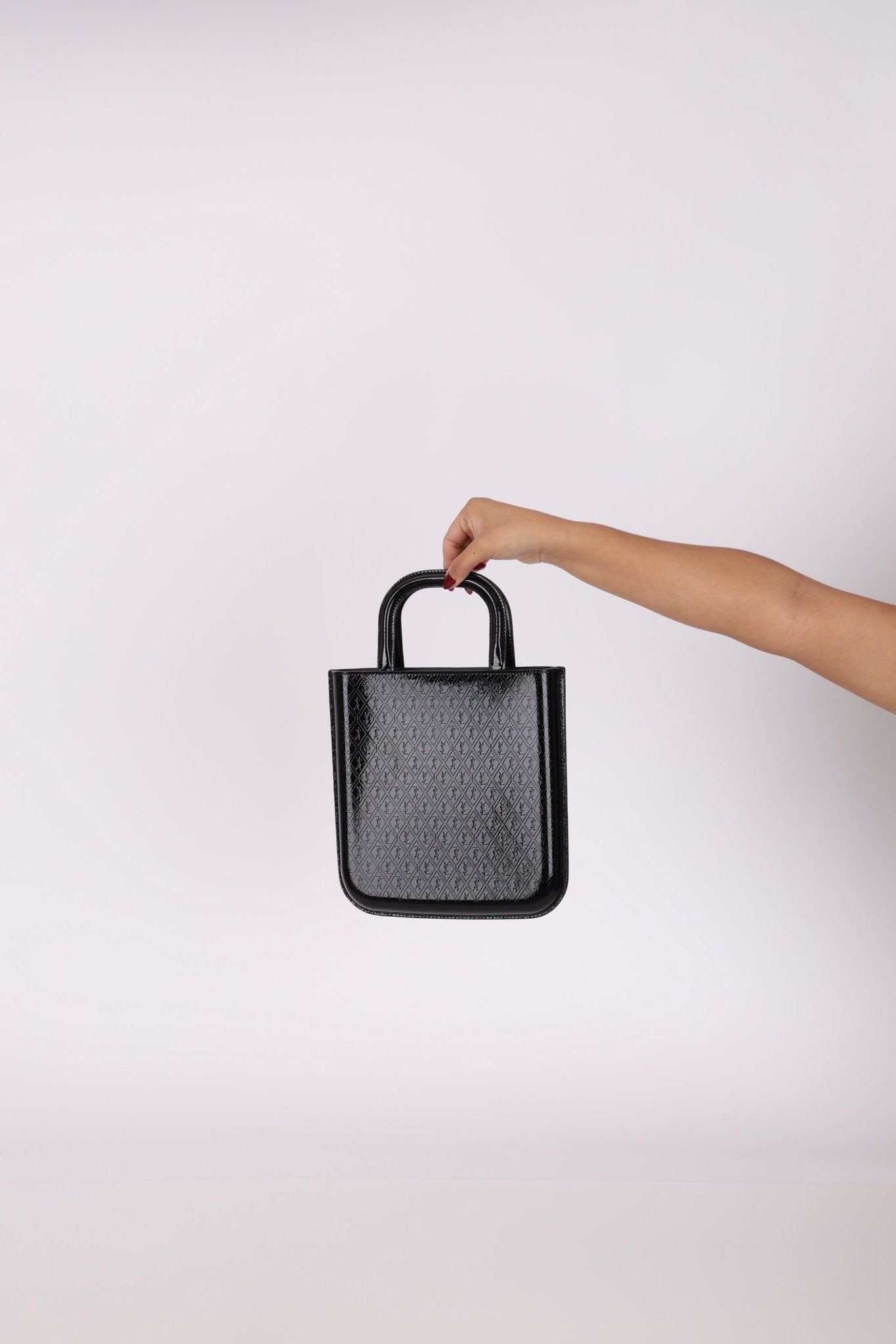 Saint Laurent Patent Logo Embossed Shopper Tote with Chain - FashioNica