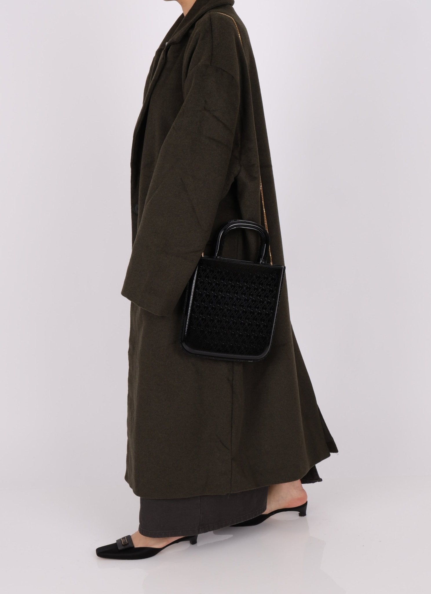 Saint Laurent Patent Logo Embossed Shopper Tote with Chain - FashioNica