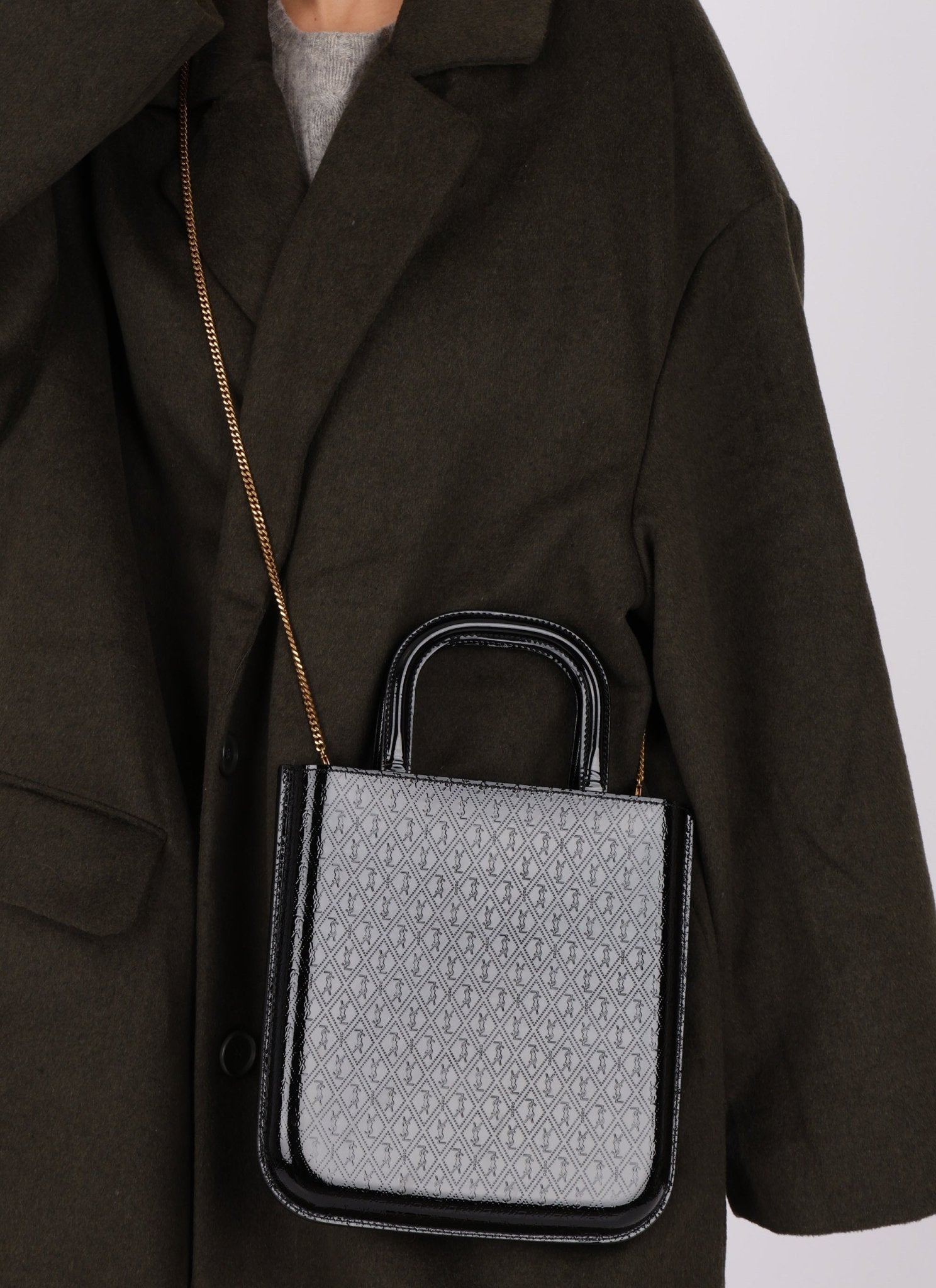 Saint Laurent Patent Logo Embossed Shopper Tote with Chain - FashioNica