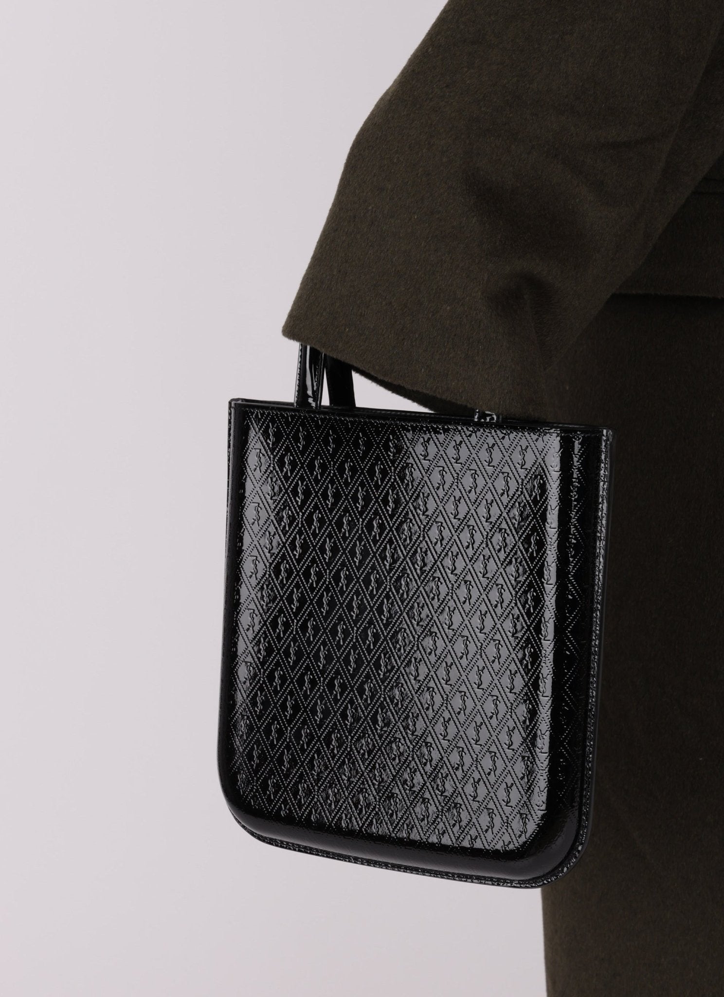 Saint Laurent Patent Logo Embossed Shopper Tote with Chain - FashioNica