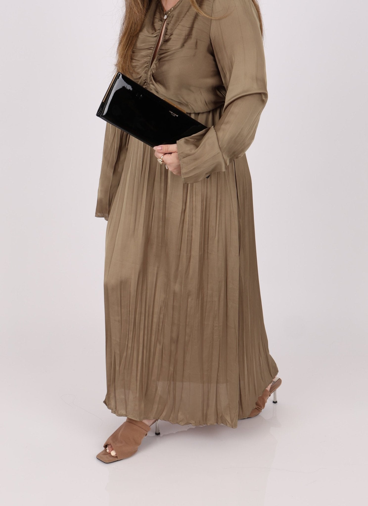 Saint Laurent Patent Midnight Clutch - FashioNica